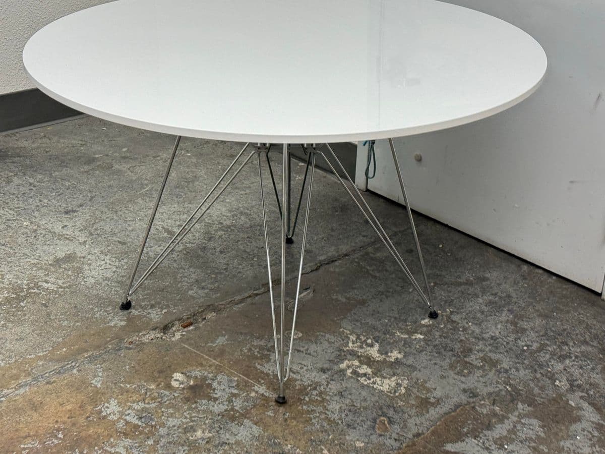 Mid Century Modern Round Dining Table - Thumbnail 12