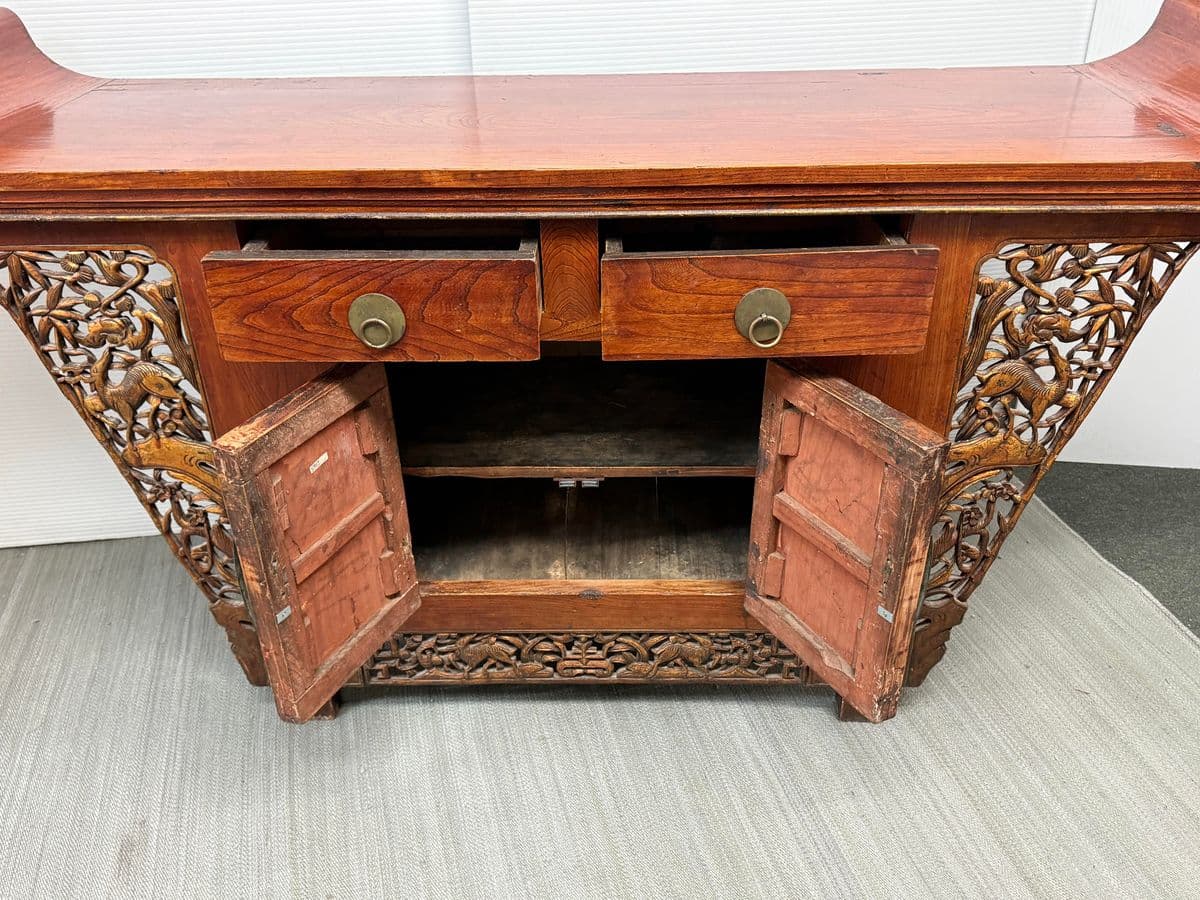 Antique Chinese Tongzhi Style Altar Cabinet - Thumbnail 4