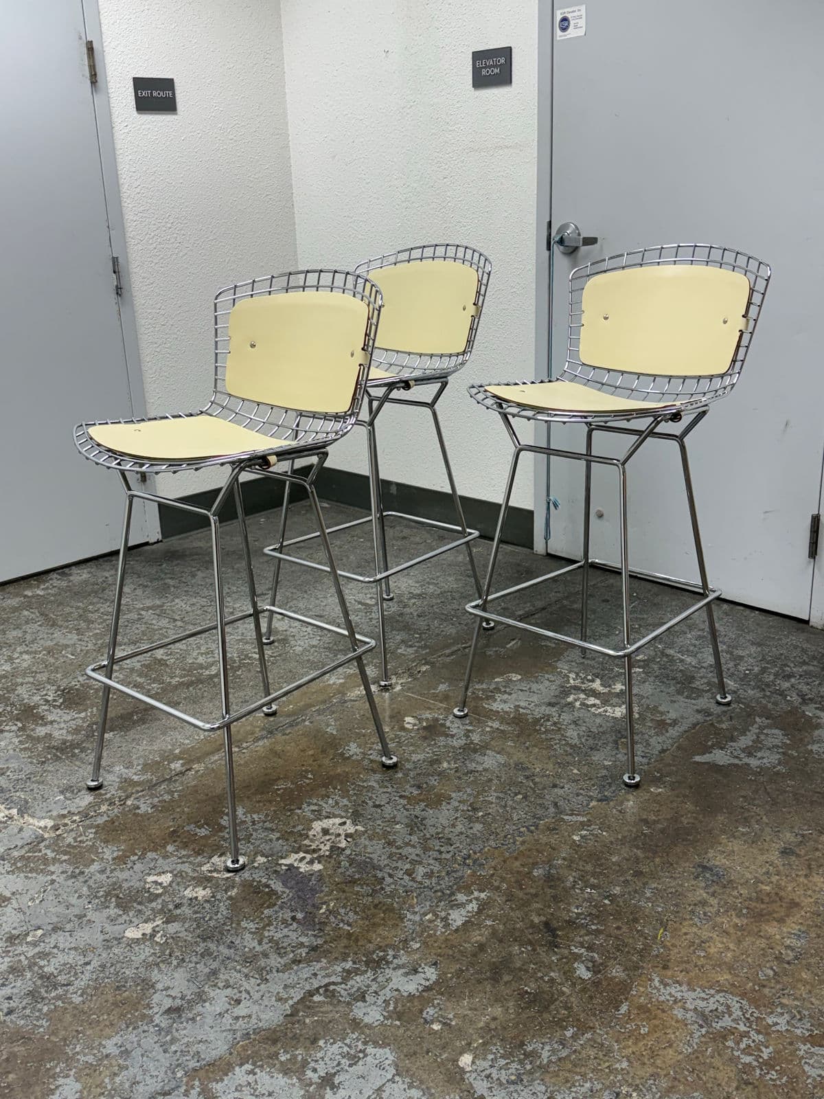 Harry Bertoia for Knoll Bertoia Bar Stools, Set of Three - Thumbnail 4