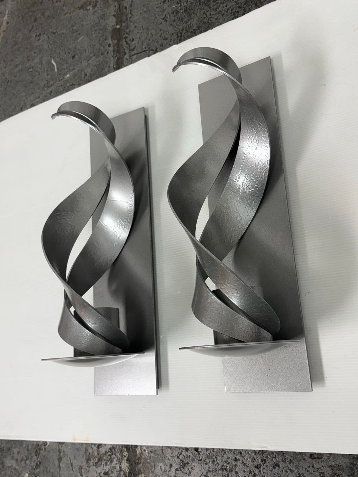 Hubbardton Forge Folio Wall Sconces, Pair - Thumbnail 4