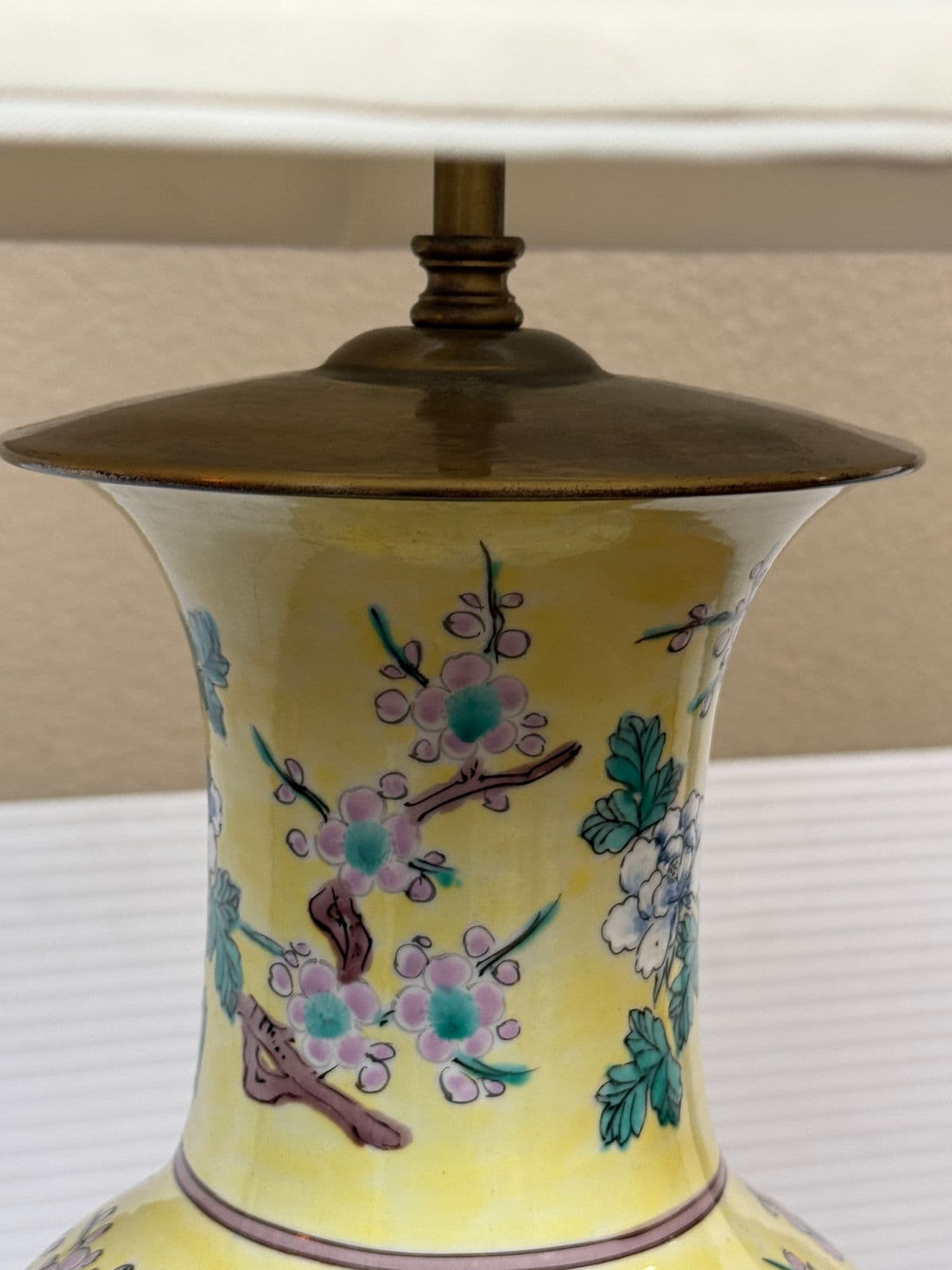 Vintage Chinoiserie Cherry Blossom Table Lamp - Thumbnail 9
