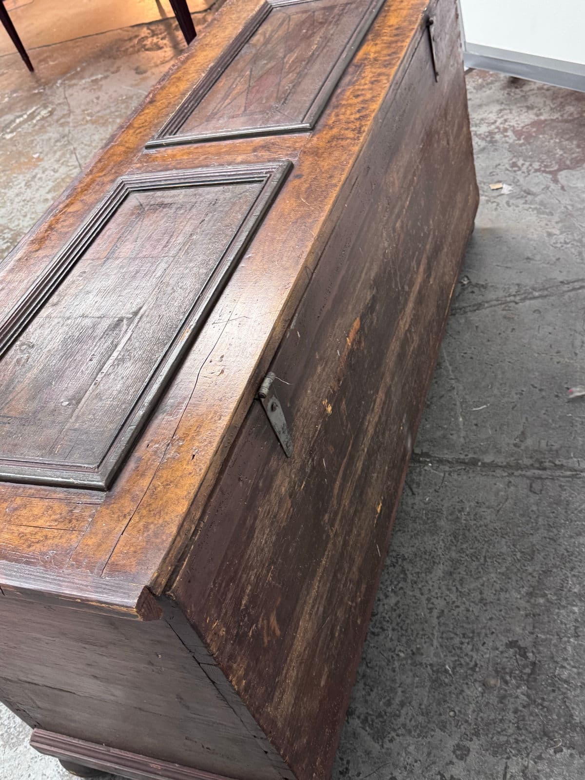 19th Century Austrian Wood Dowry Chest Trunk - Thumbnail 6