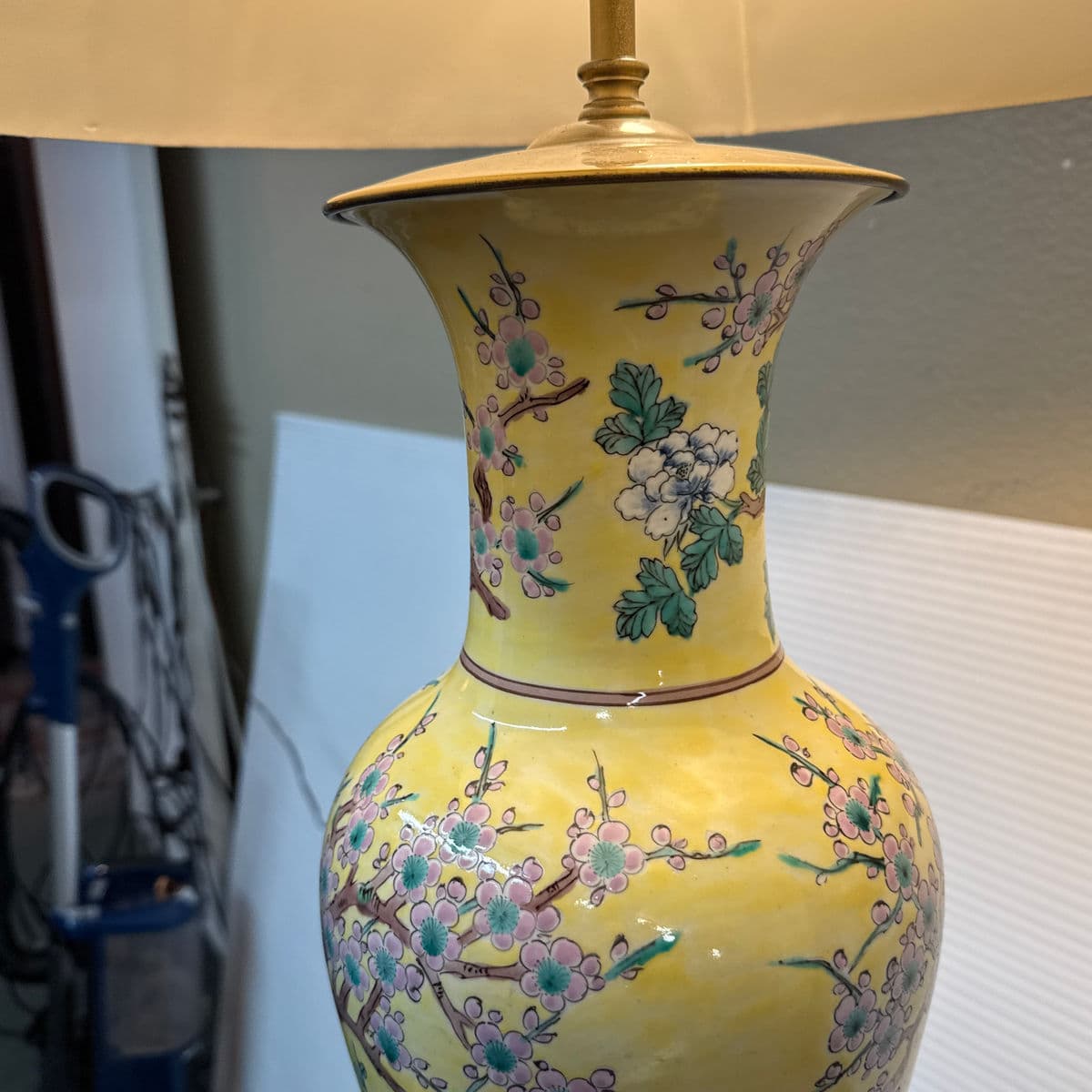 Vintage Chinoiserie Cherry Blossom Table Lamp - Thumbnail 13