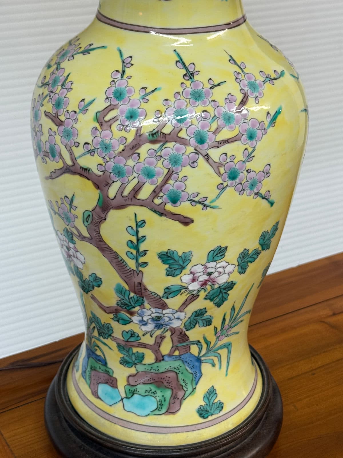 Vintage Chinoiserie Cherry Blossom Table Lamp - Thumbnail 8