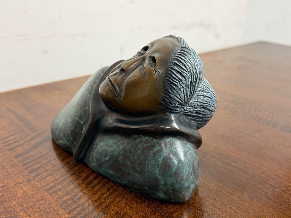 Circa 1985 Sharon Spencer Bronze Sculpture of Intuit Woman, Signed + Numbered - Thumbnail 4