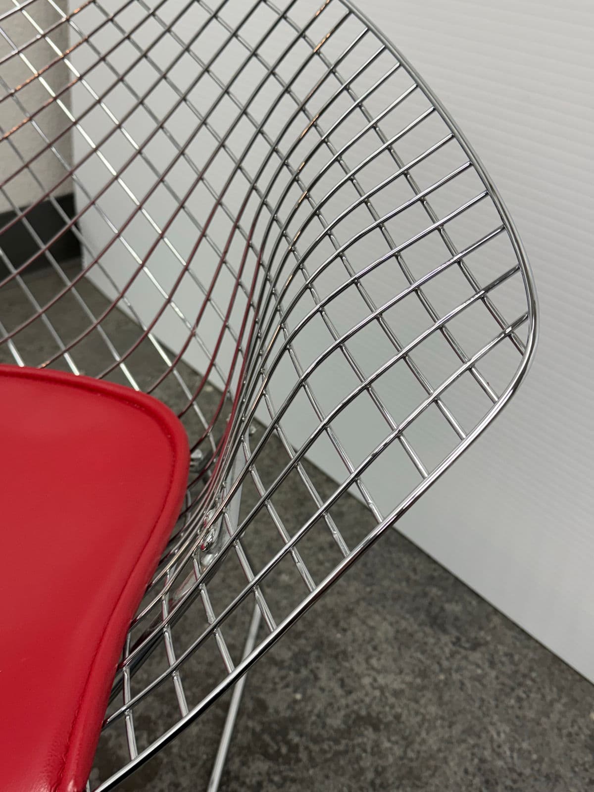 Harry Bertoia for Alivar Diamond Arm Chairs, Pair - Thumbnail 4