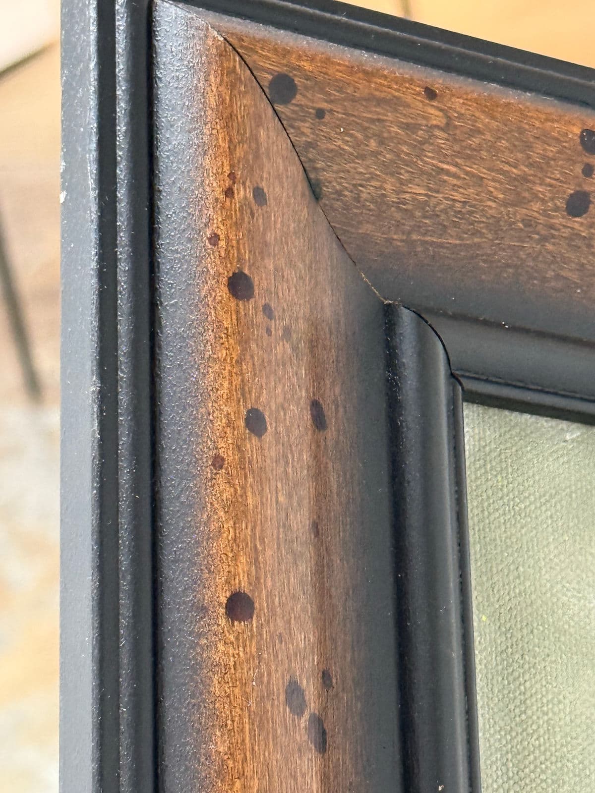 Impressionist Portrait of a Lady With Red Scarf, Signed - Thumbnail 5