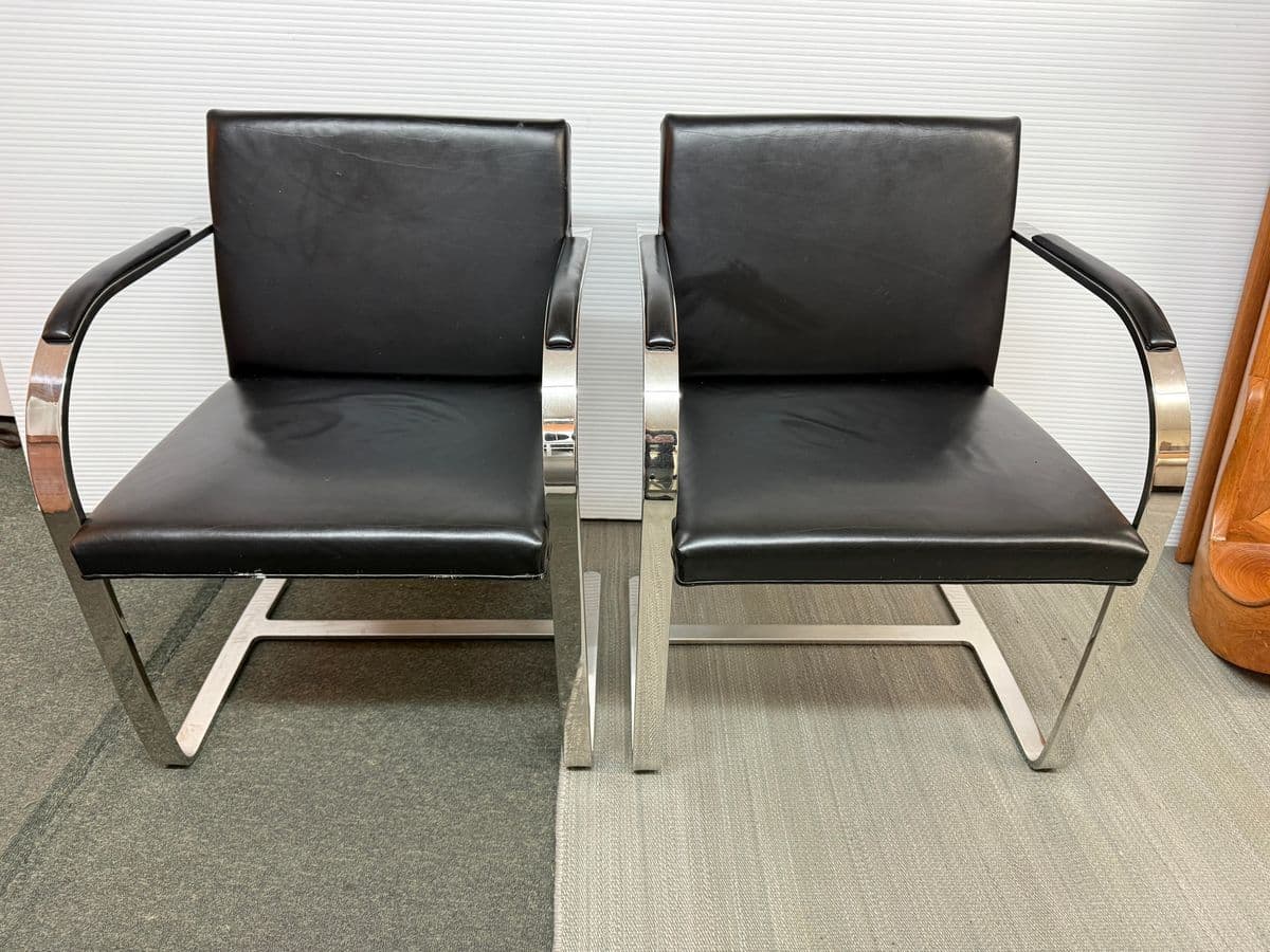 Brueton Cantilever Leather + Chrome Chair - Thumbnail 11