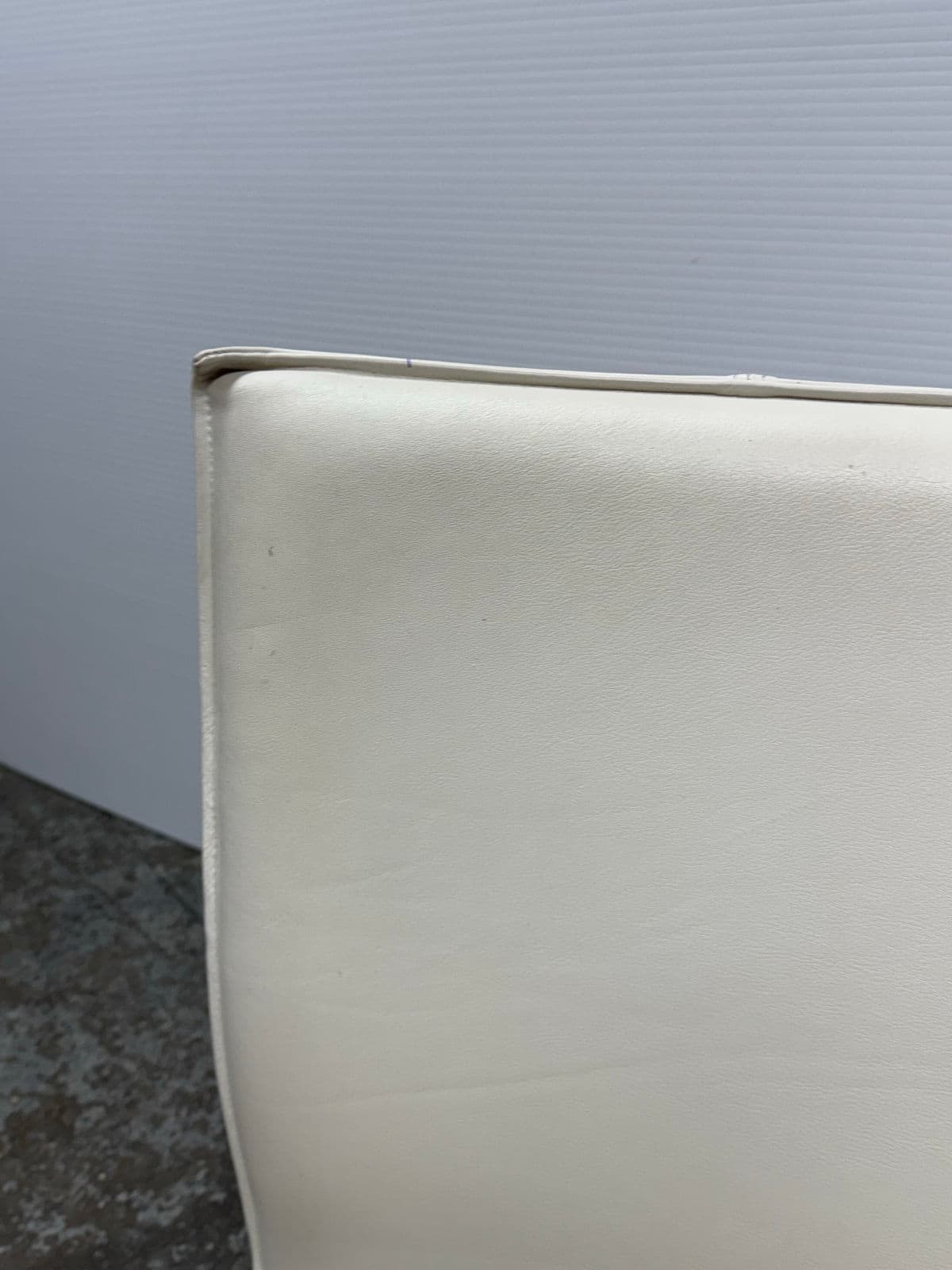 Vertijet Hob Leather Swivel Chair - Thumbnail 8