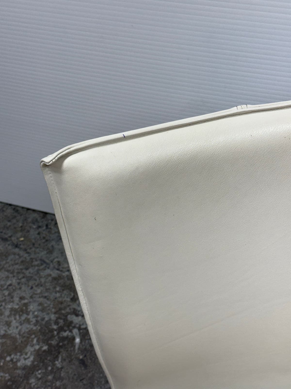 Vertijet Hob Leather Swivel Chair - Thumbnail 9