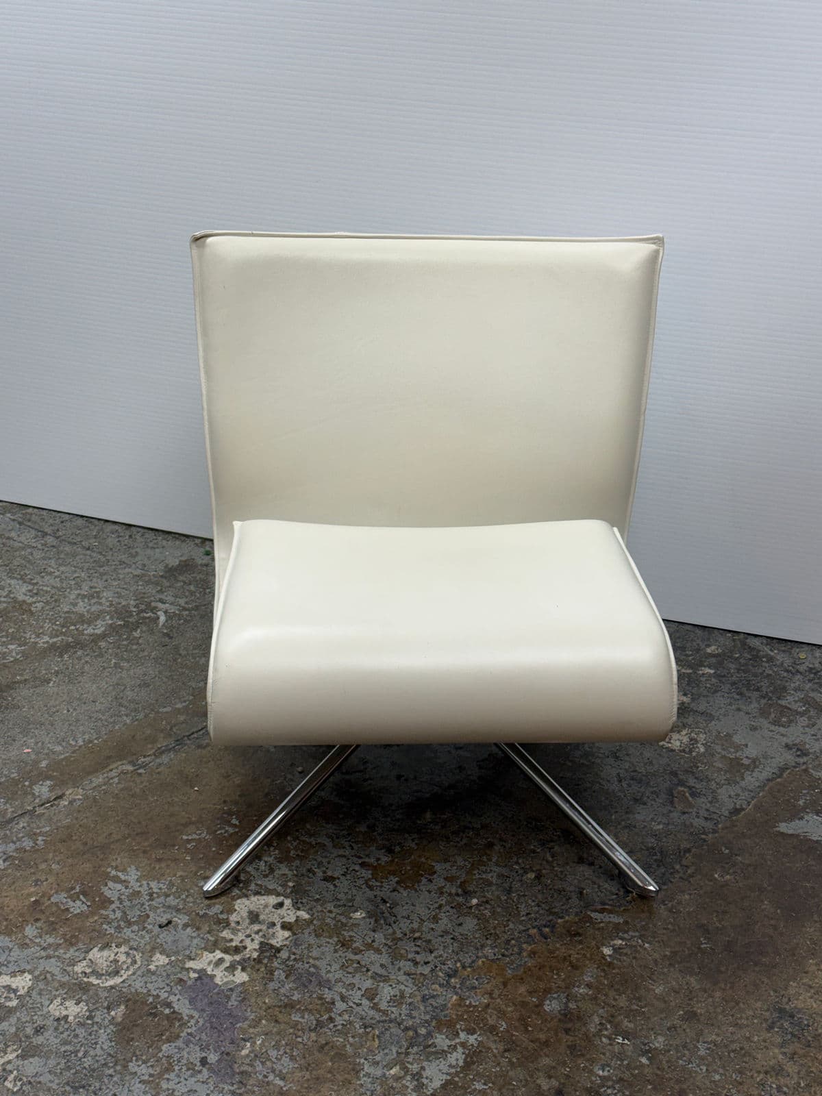 Vertijet Hob Leather Swivel Chair - Thumbnail 5