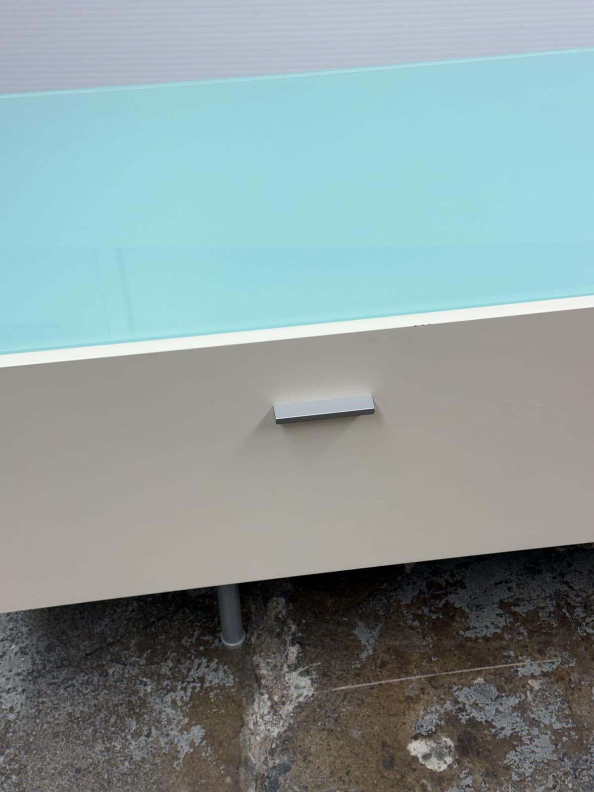 Alivar Italian White Glass Sideboard - Thumbnail 3