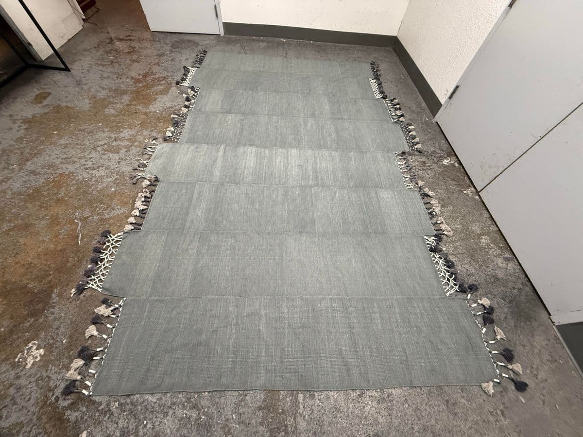 7ft 6in × 11ft Baxter Fringes Area Rug - Thumbnail 3