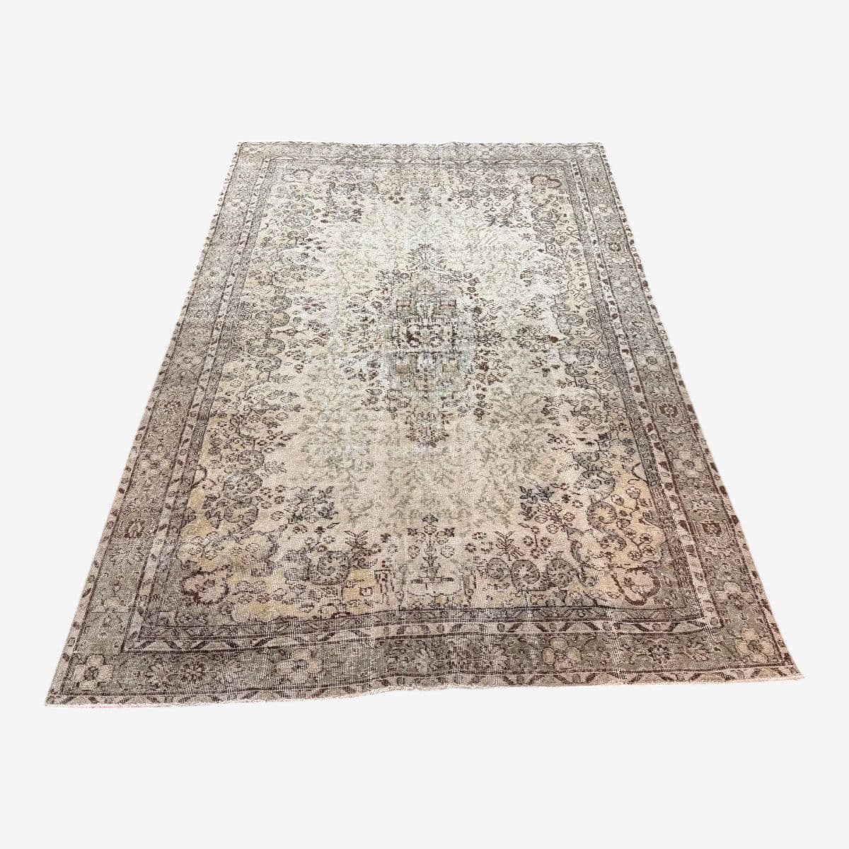 5ft 12ft × 9ft 4in Vintage Meinhard Area Rug - Image 1