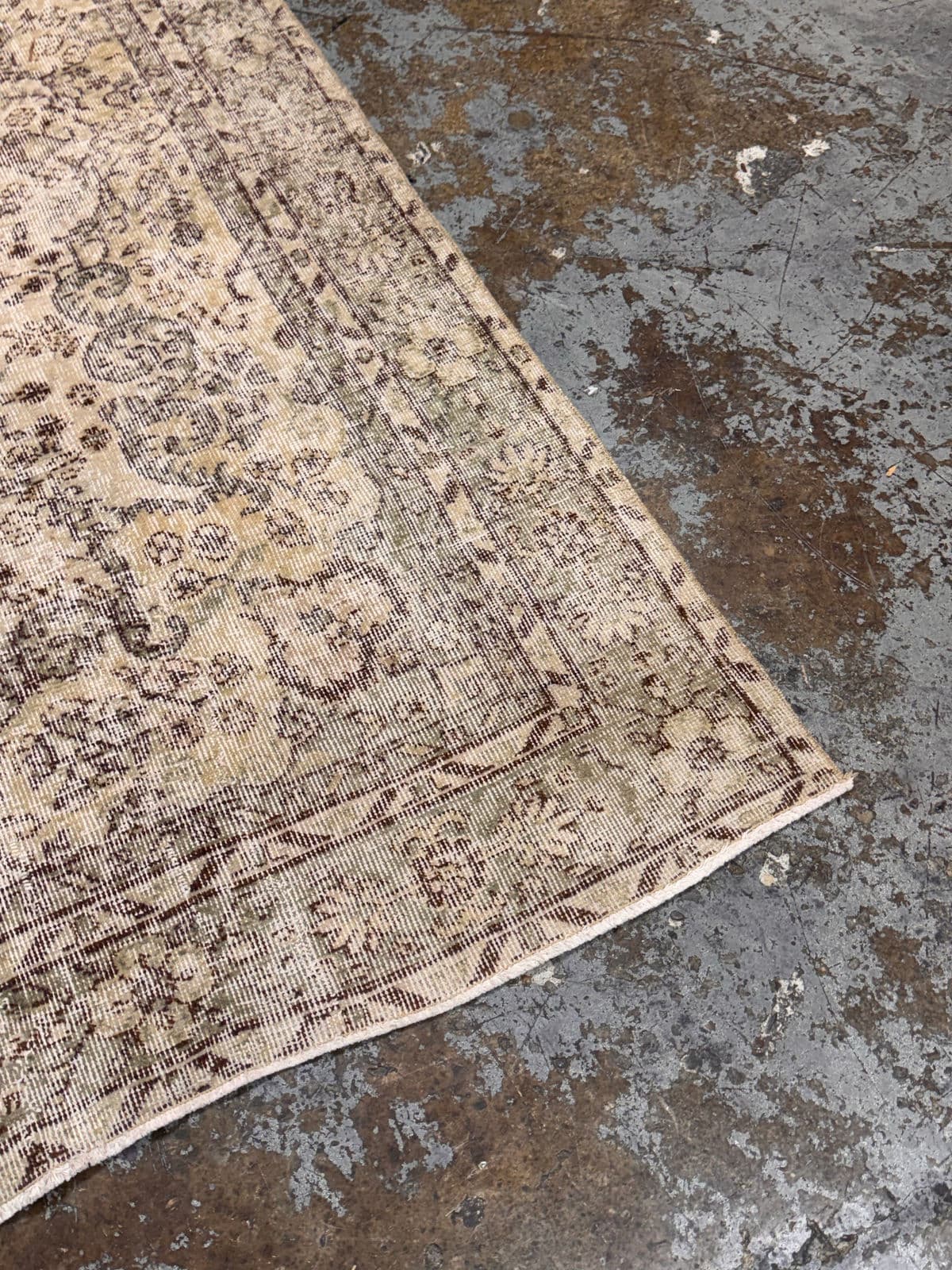 5ft 12ft × 9ft 4in Vintage Meinhard Area Rug - Thumbnail 12