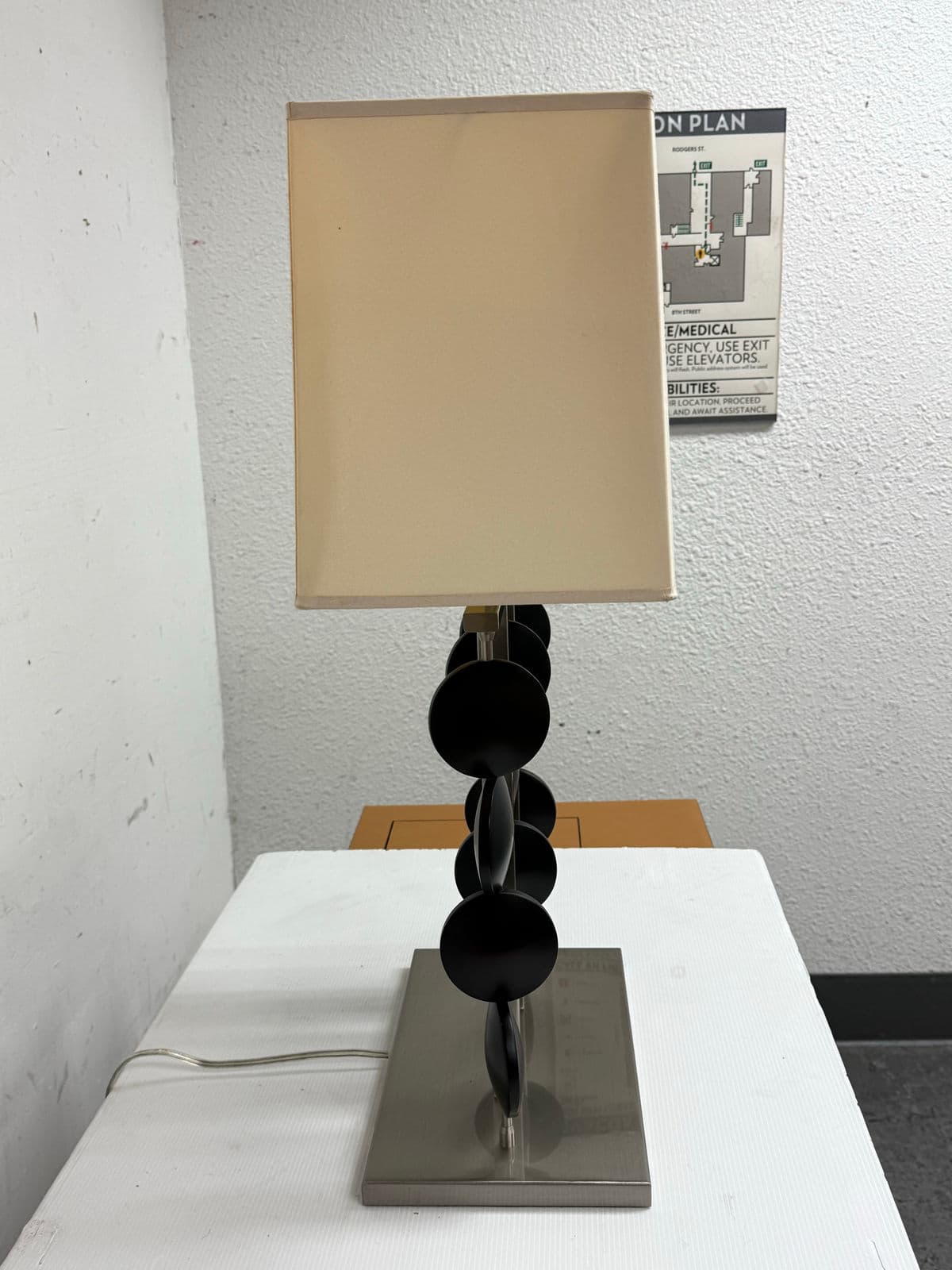 Vintage Robert Abbey Table Lamp - Thumbnail 5