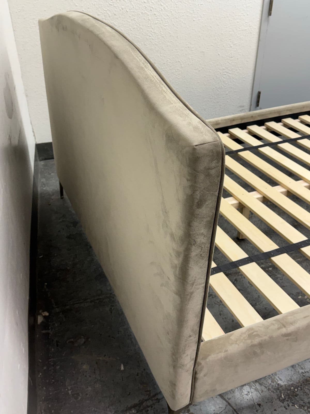 Queen Size Interior Define Celia Bed Frame - Thumbnail 6