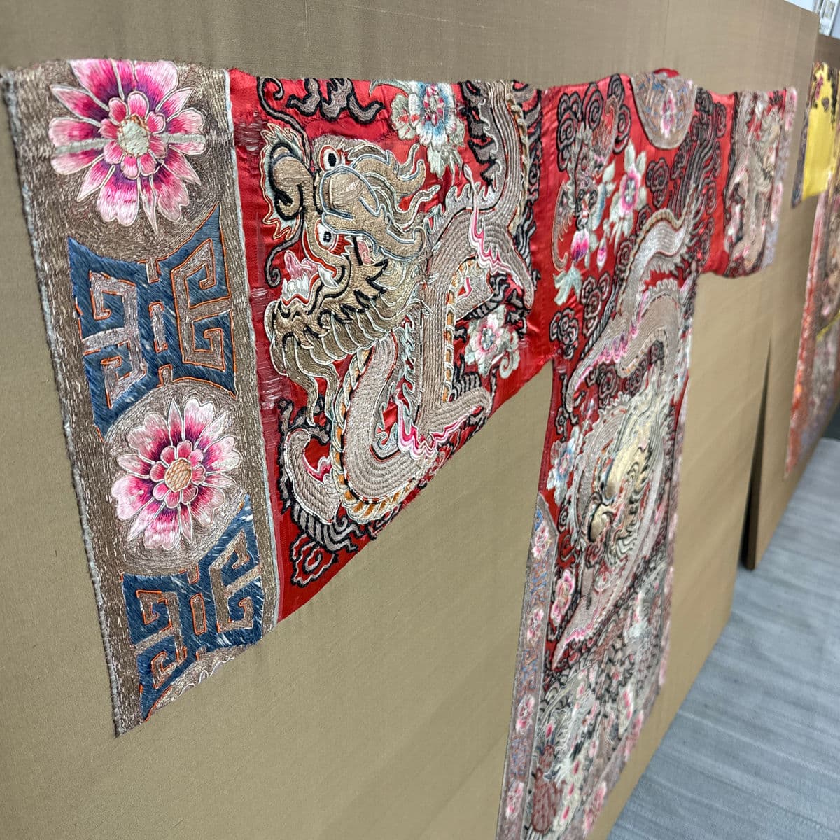 19th Century Dragon Kimono Robe for Chinese Theater - Thumbnail 7