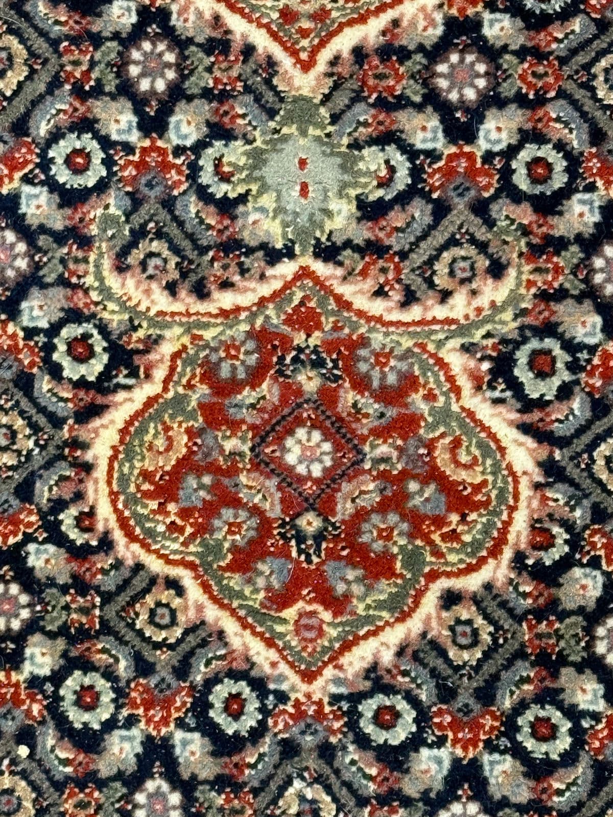 4ft X 6ft Persian Tabriz Mahi Wool & Silk Area Rug - Thumbnail 12
