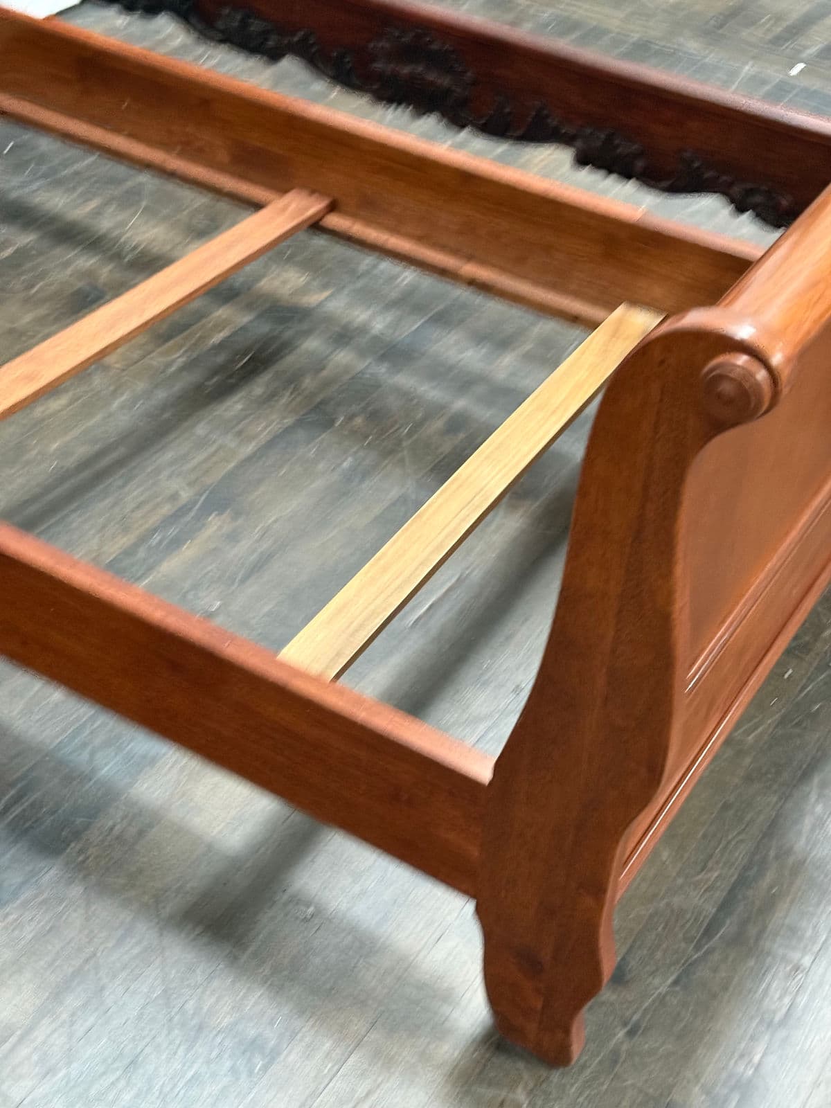 Twin Size Circa 1997 Bombay Co. Sleigh Bed Frame - Thumbnail 6