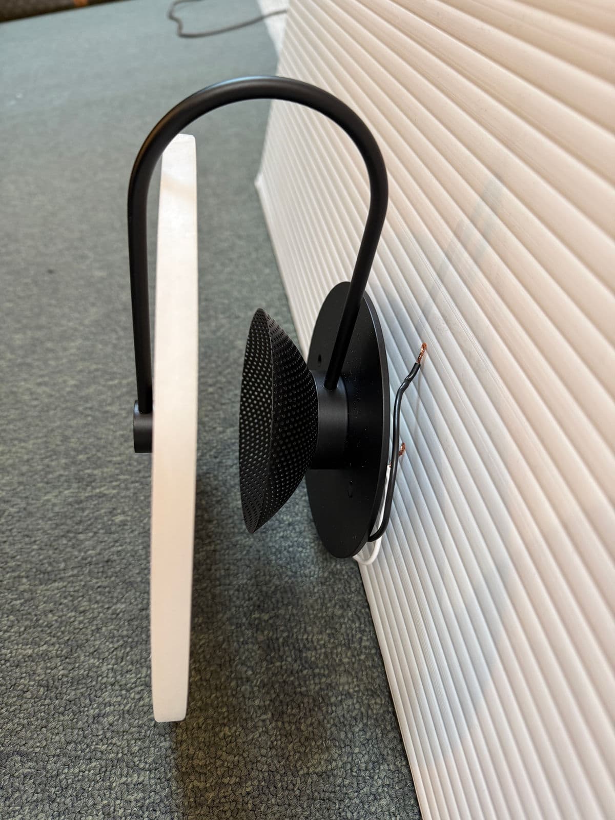 Allied Maker Aperture Sconce, Small - Thumbnail 10