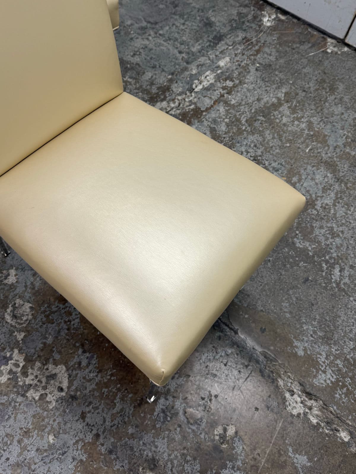 Michael Weiss for Vanguard Boswell Side Chairs, Set of Six - Thumbnail 12