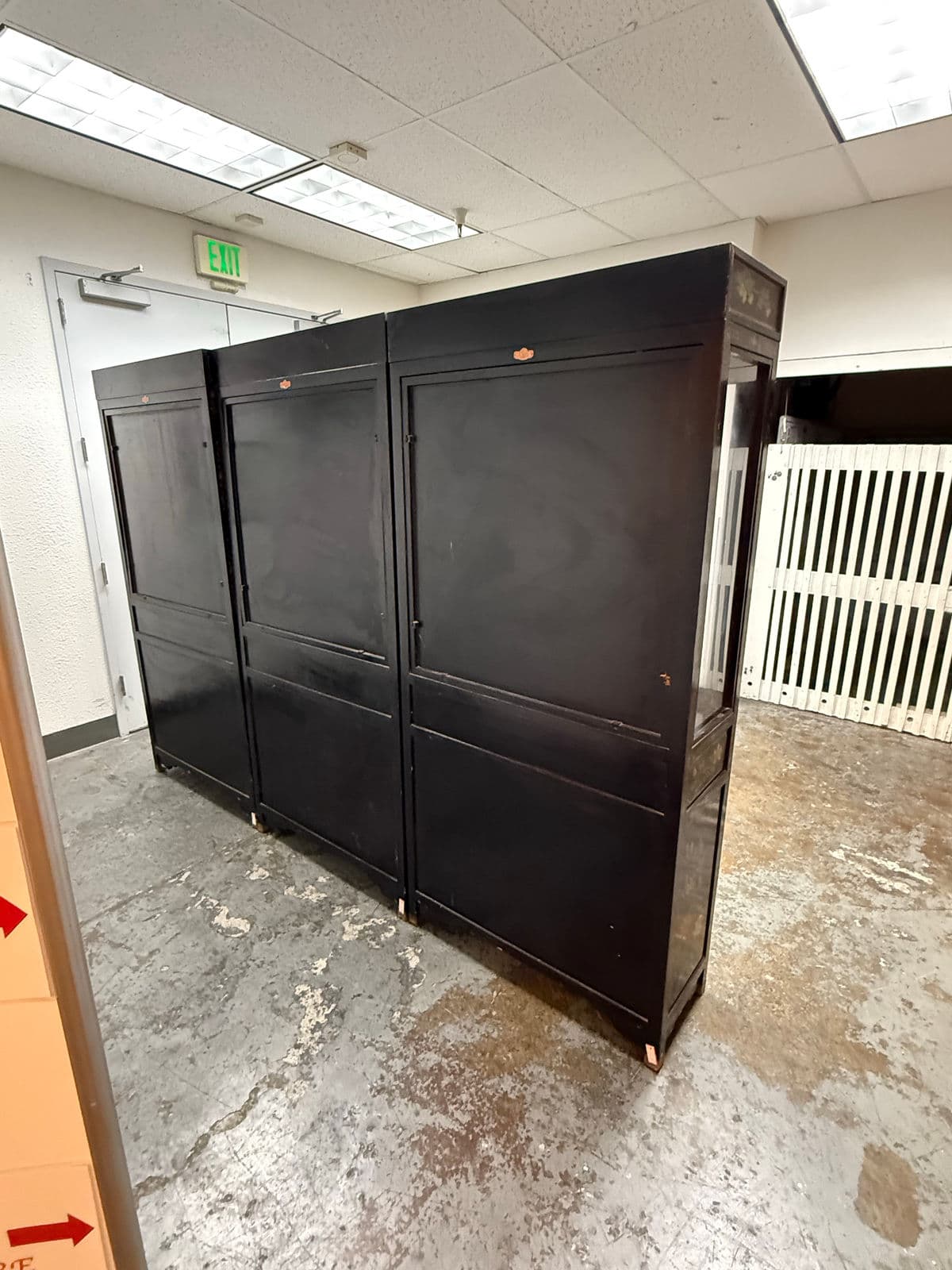 Circa 1970's Chinese Display Cabinets, Set of Three - Thumbnail 6