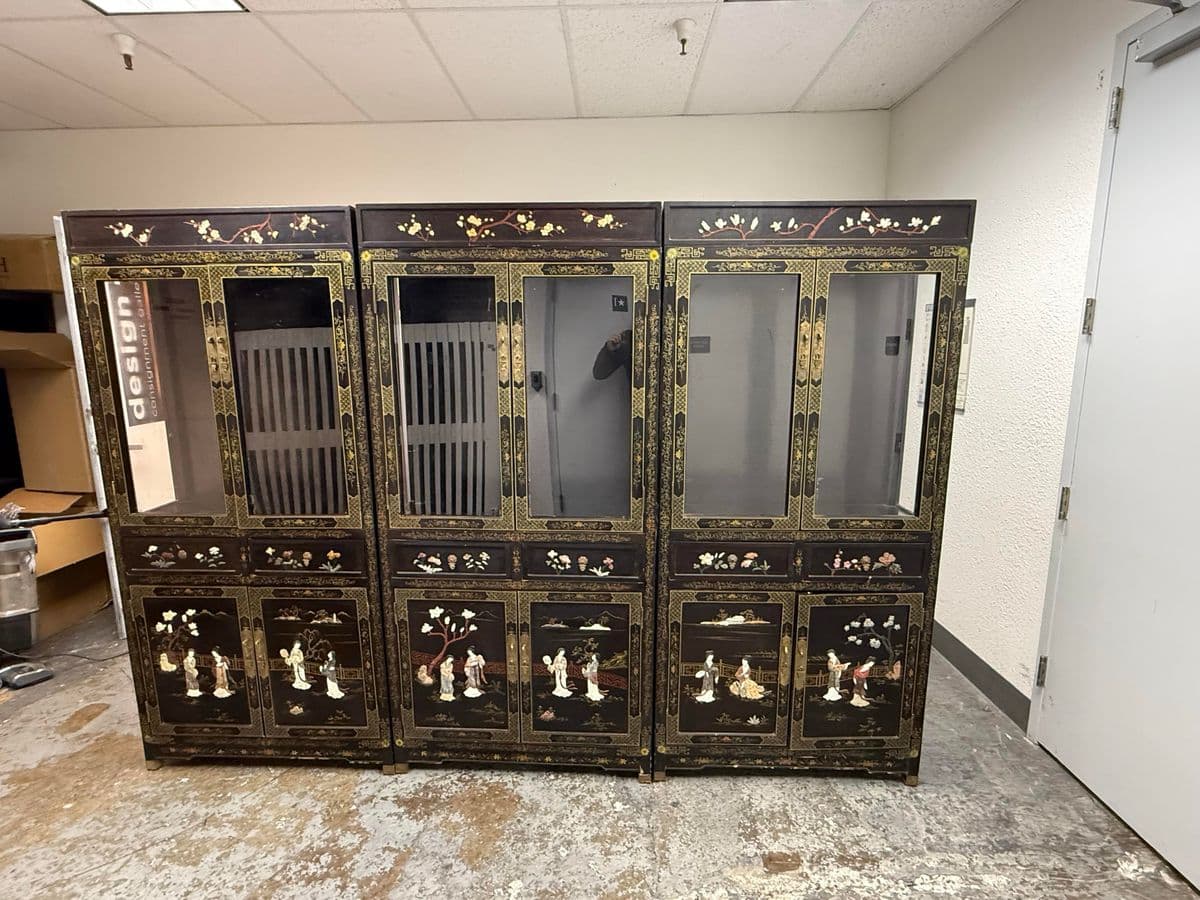 Circa 1970's Chinese Display Cabinets, Set of Three - Thumbnail 5