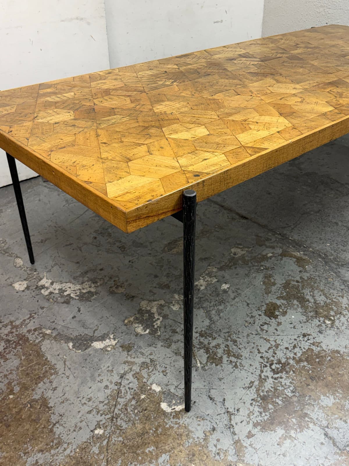 Karina Living Myla Mango Wood Dining Table - Thumbnail 9