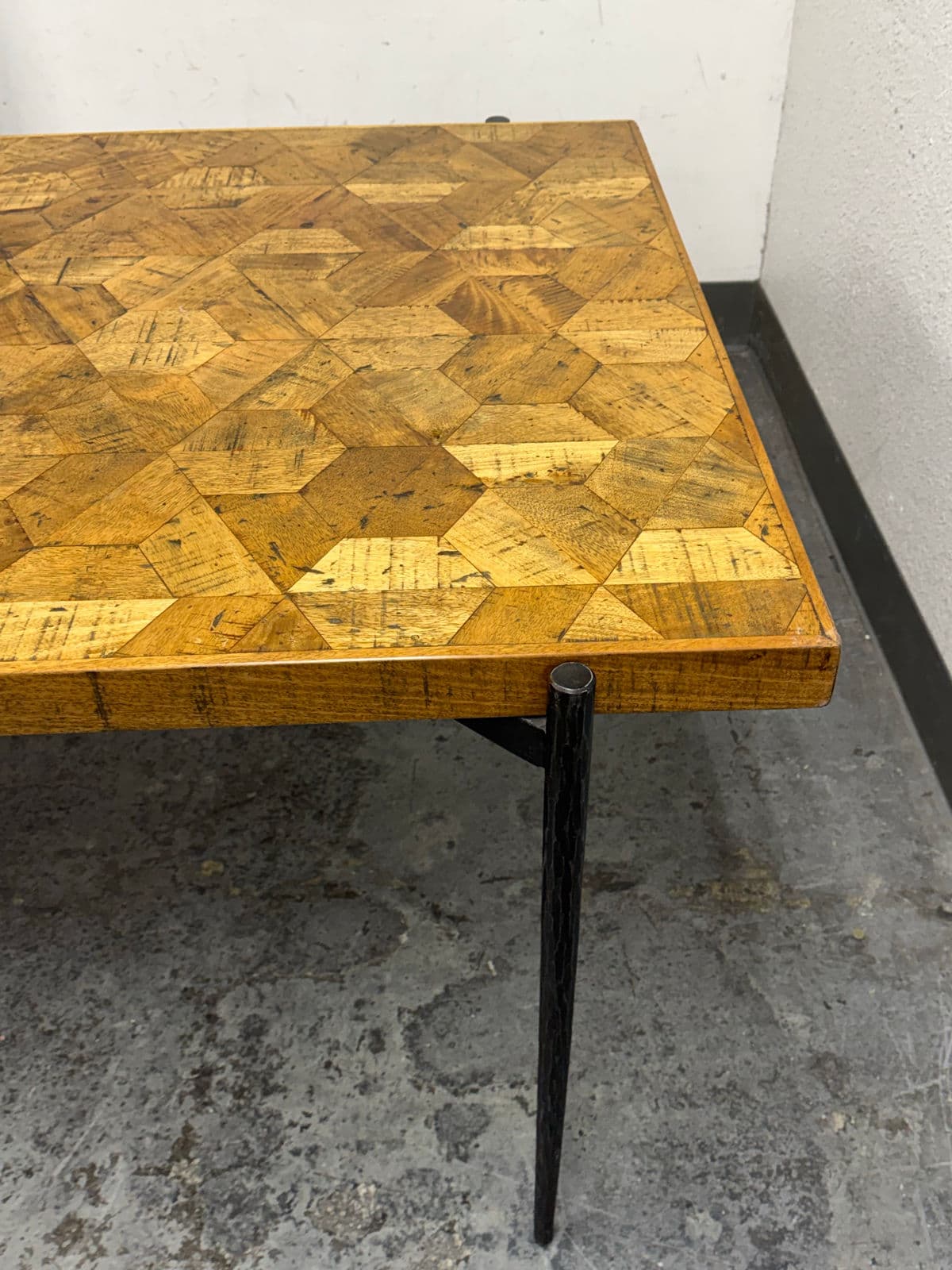 Karina Living Myla Mango Wood Dining Table - Thumbnail 11