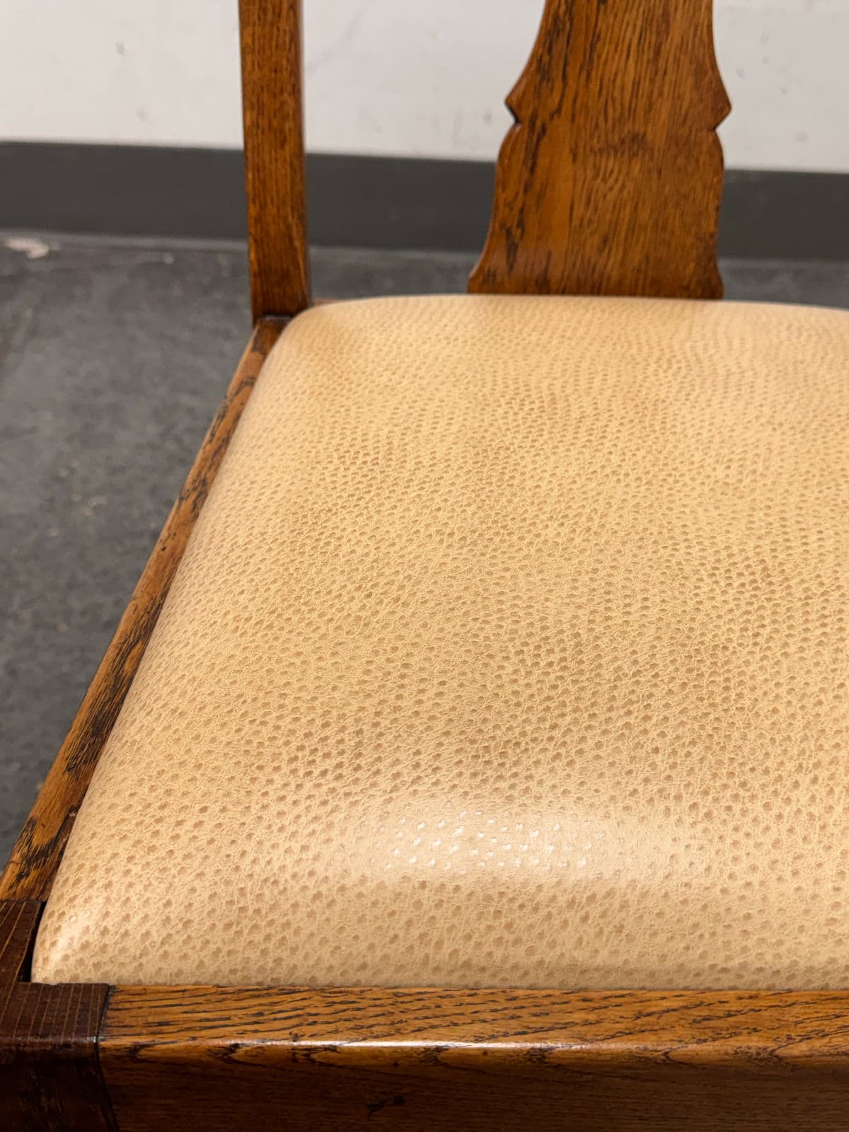 Antique Queen Anne Dining Side Chairs, Set of Four - Thumbnail 10