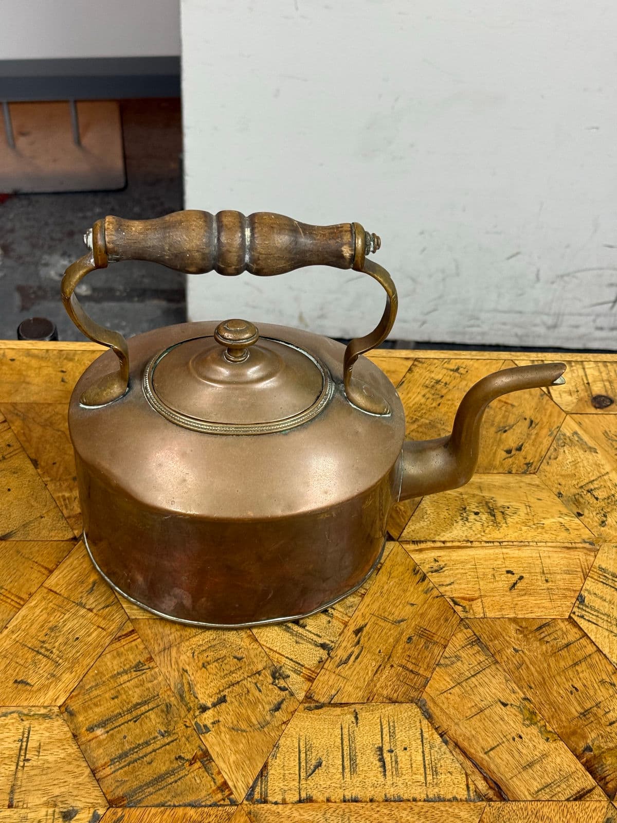 19th Century Cooper Kettle With Wooden Handle - Thumbnail 13