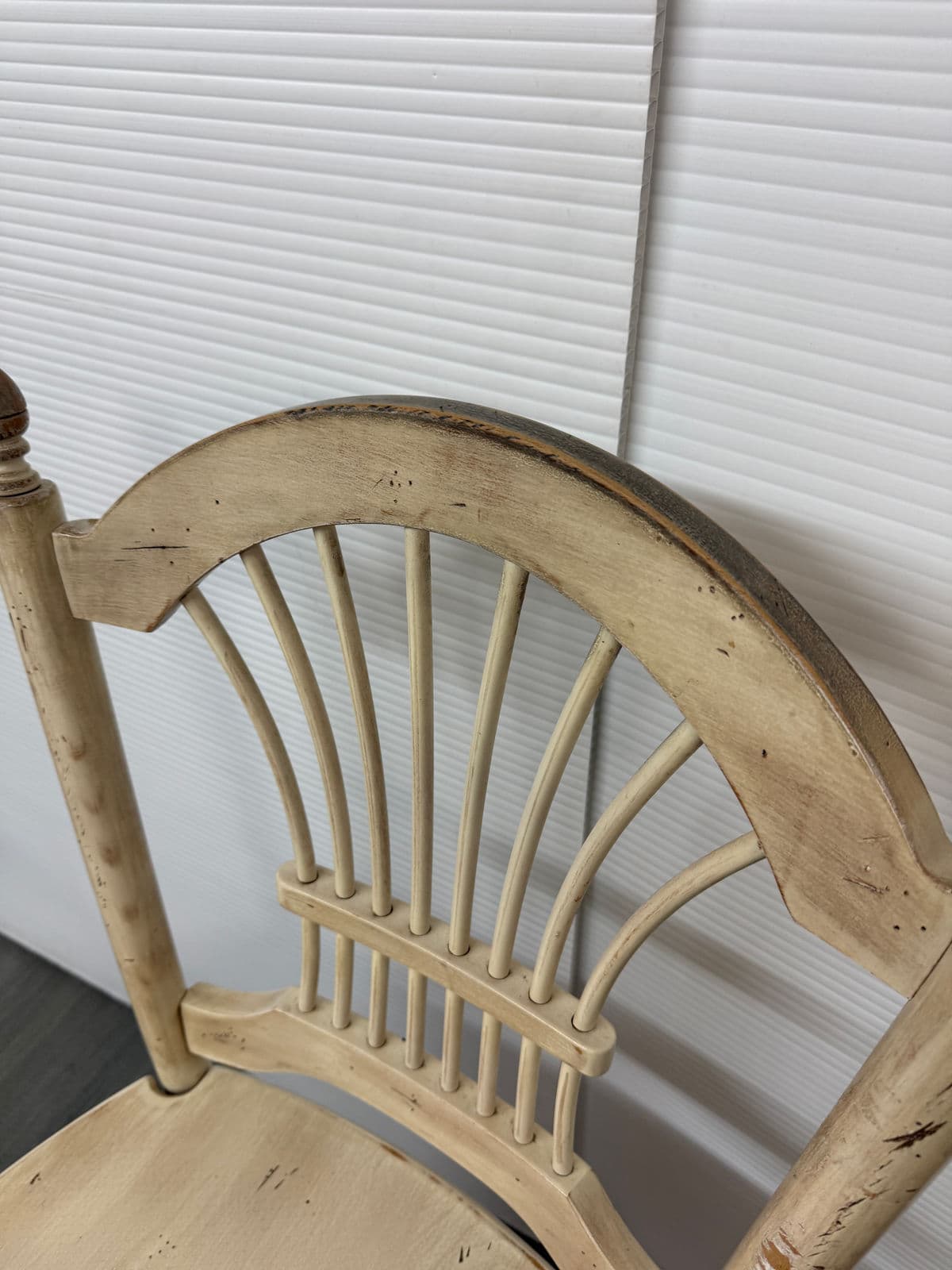 Sunrise Home French Provincial Counter Stools, Set of Four - Thumbnail 9