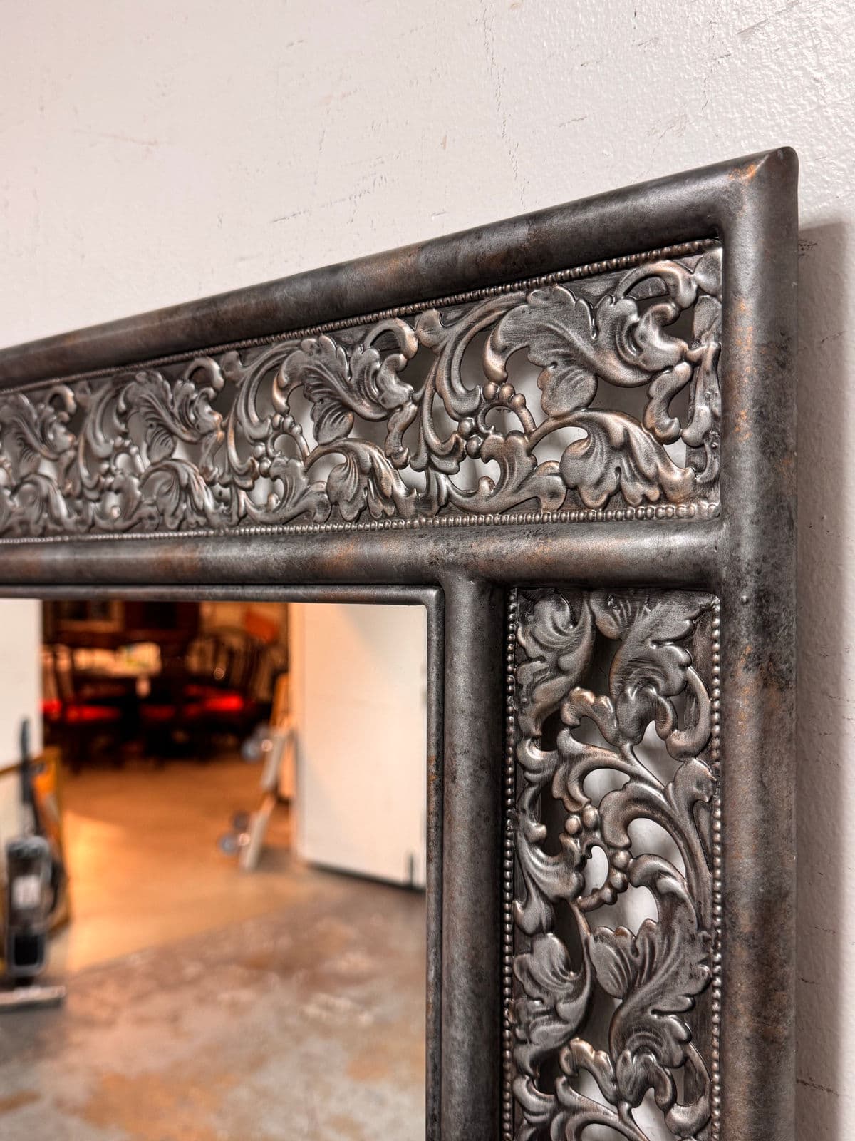 Metal Botanical Rectangular Wall Mirror - Thumbnail 9