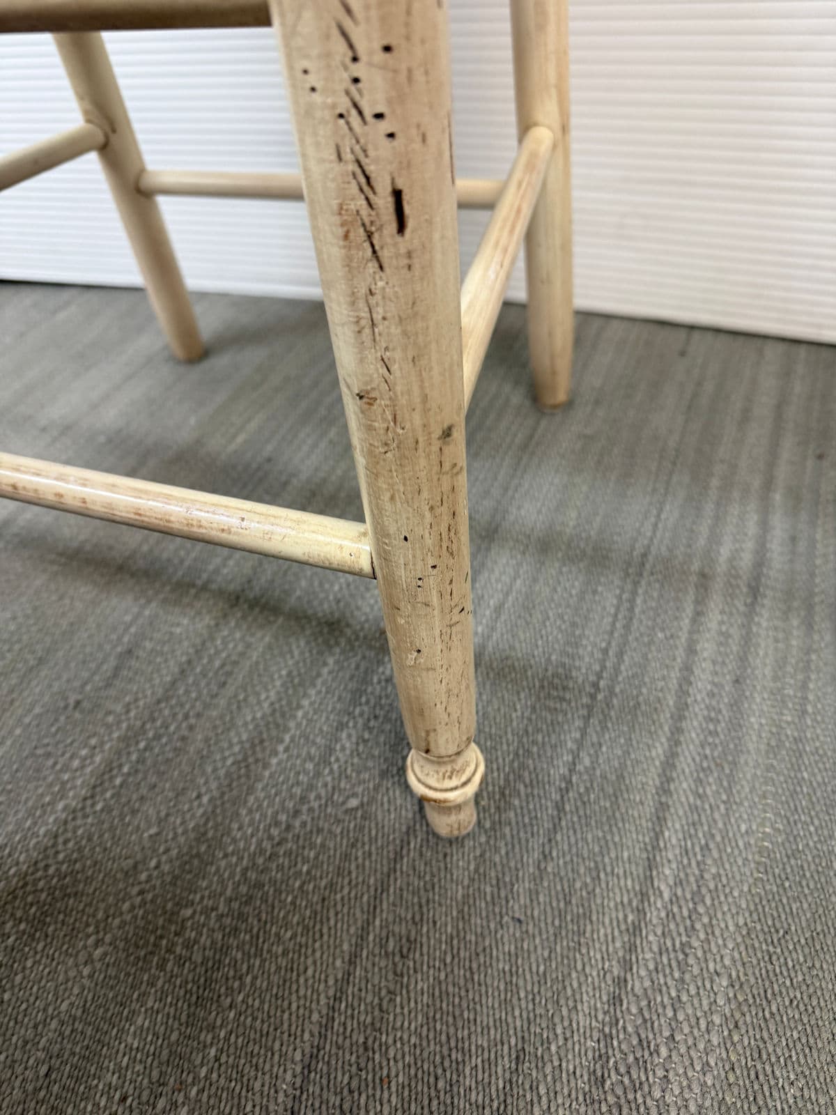 Sunrise Home French Provincial Counter Stools, Set of Four - Thumbnail 8