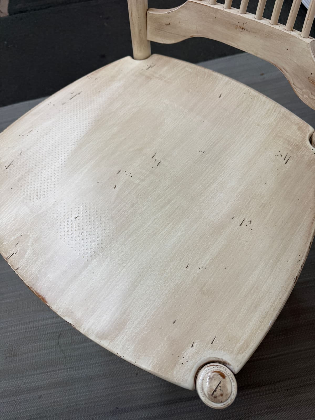 Sunrise Home French Provincial Counter Stools, Set of Four - Thumbnail 7