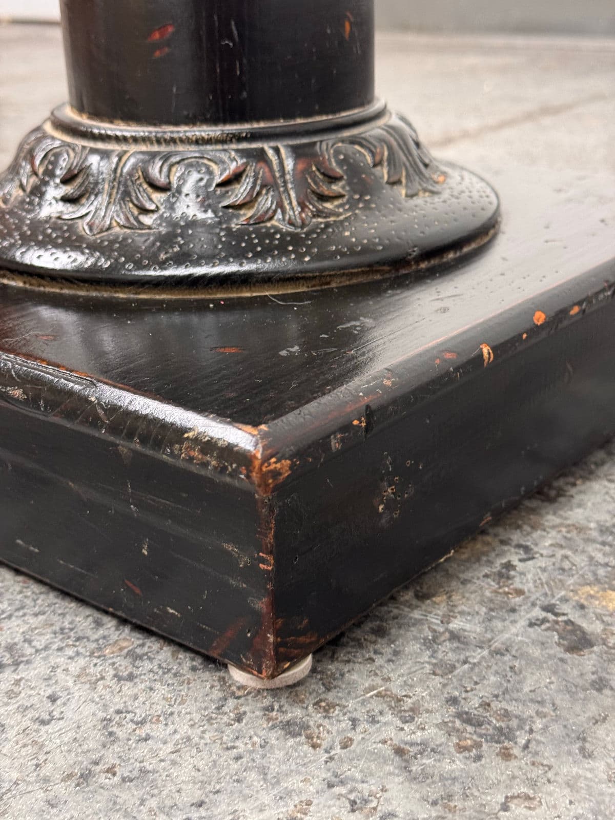 Vintage Wood Distressed Pedestal Table - Thumbnail 11