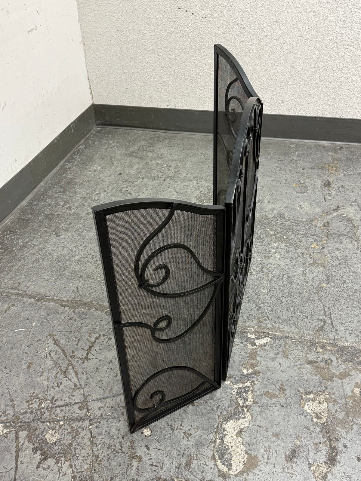 Vintage Spanish Style Fireplace Screen - Thumbnail 6