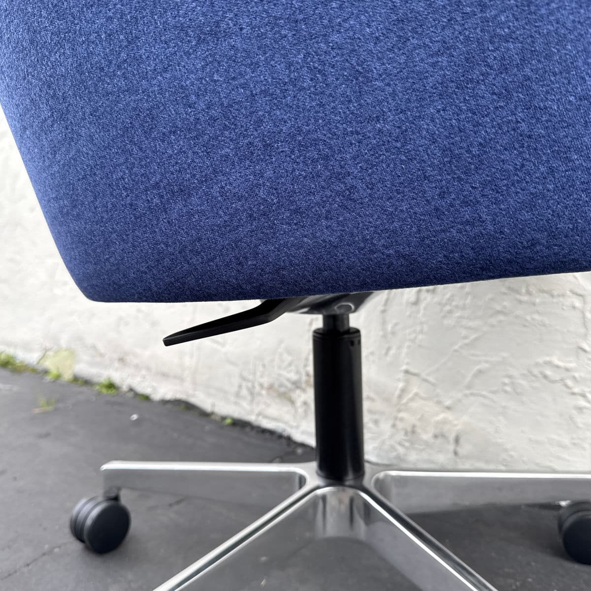 Steelcase for West Elm Sterling Conference Office Chairs - Thumbnail 13