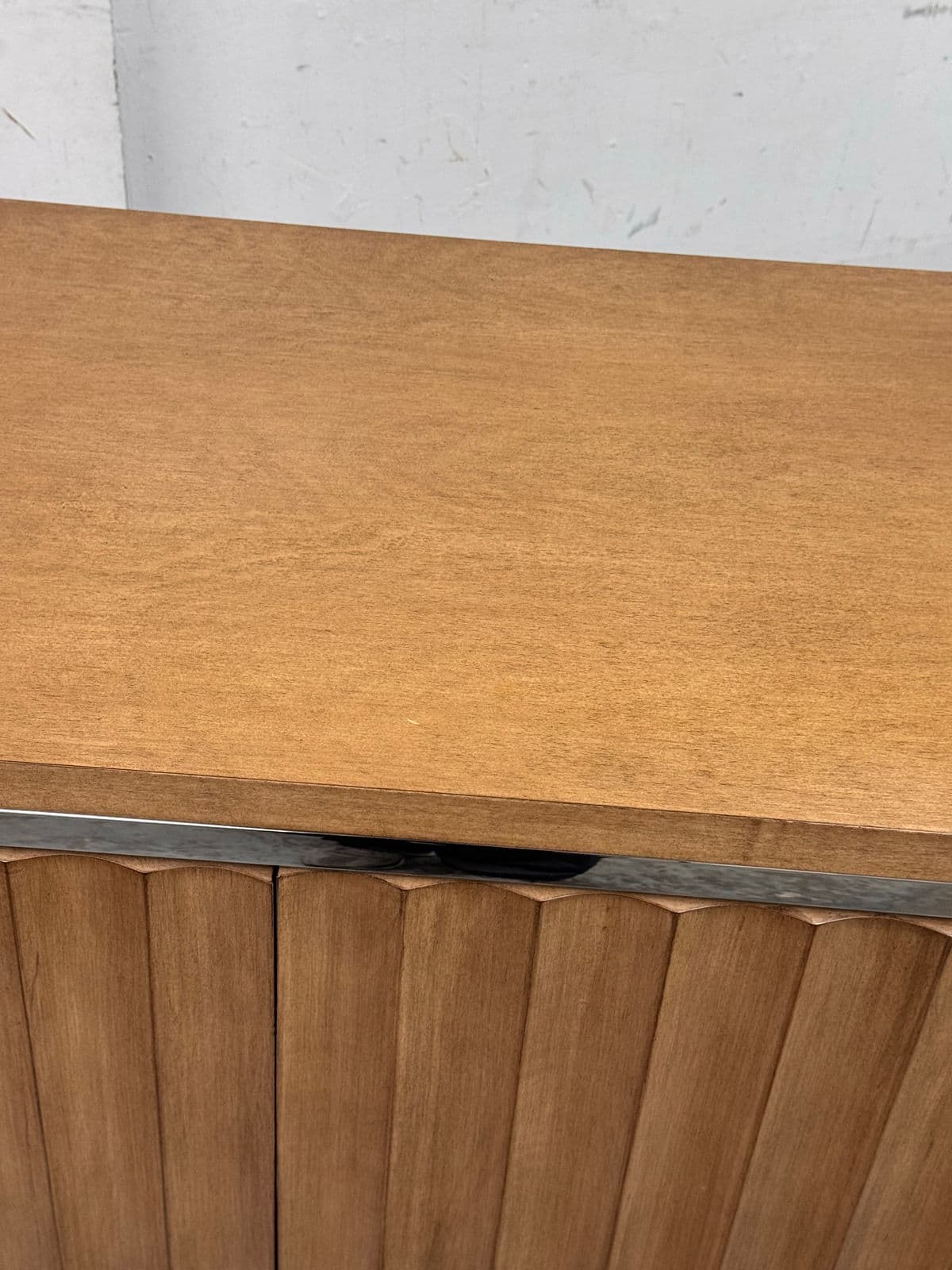 Swaim Emory Media Cabinet - Thumbnail 6