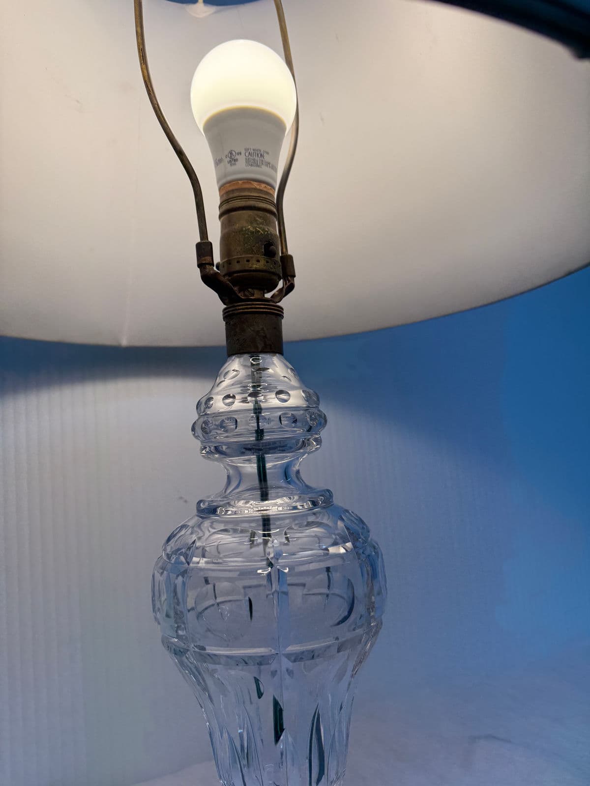 Vintage Crystal Cut Glass Table Lamp - Thumbnail 4