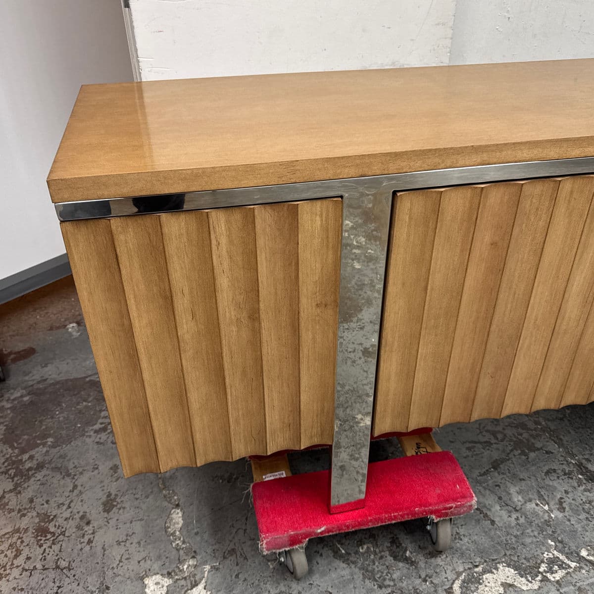 Swaim Emory Media Cabinet - Thumbnail 12