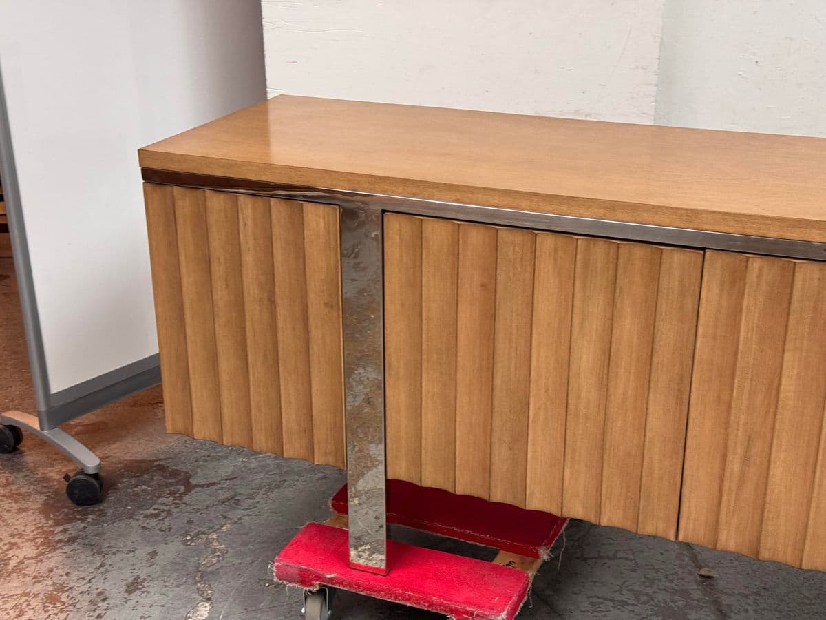 Swaim Emory Media Cabinet - Thumbnail 11