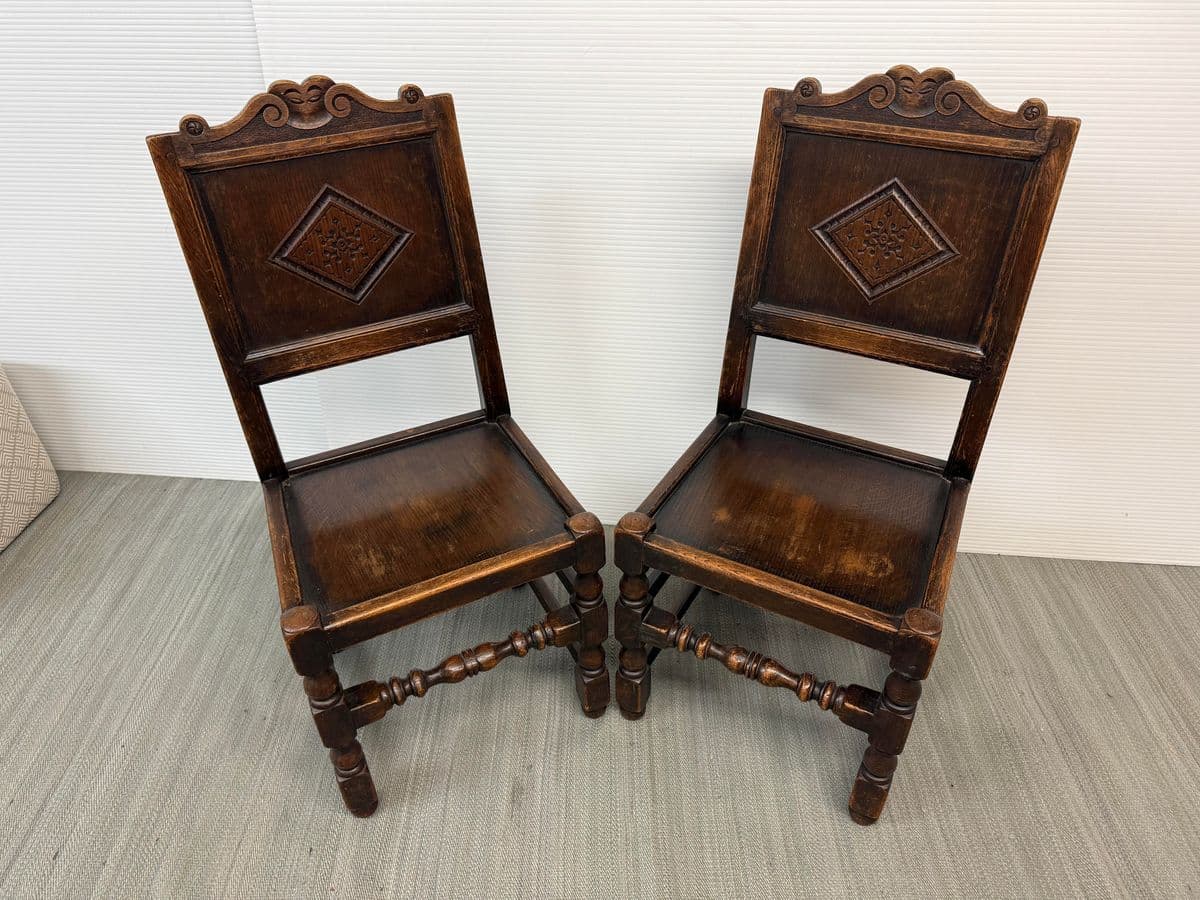 17th Century Oak Wood Side Chairs, Pair - Thumbnail 5