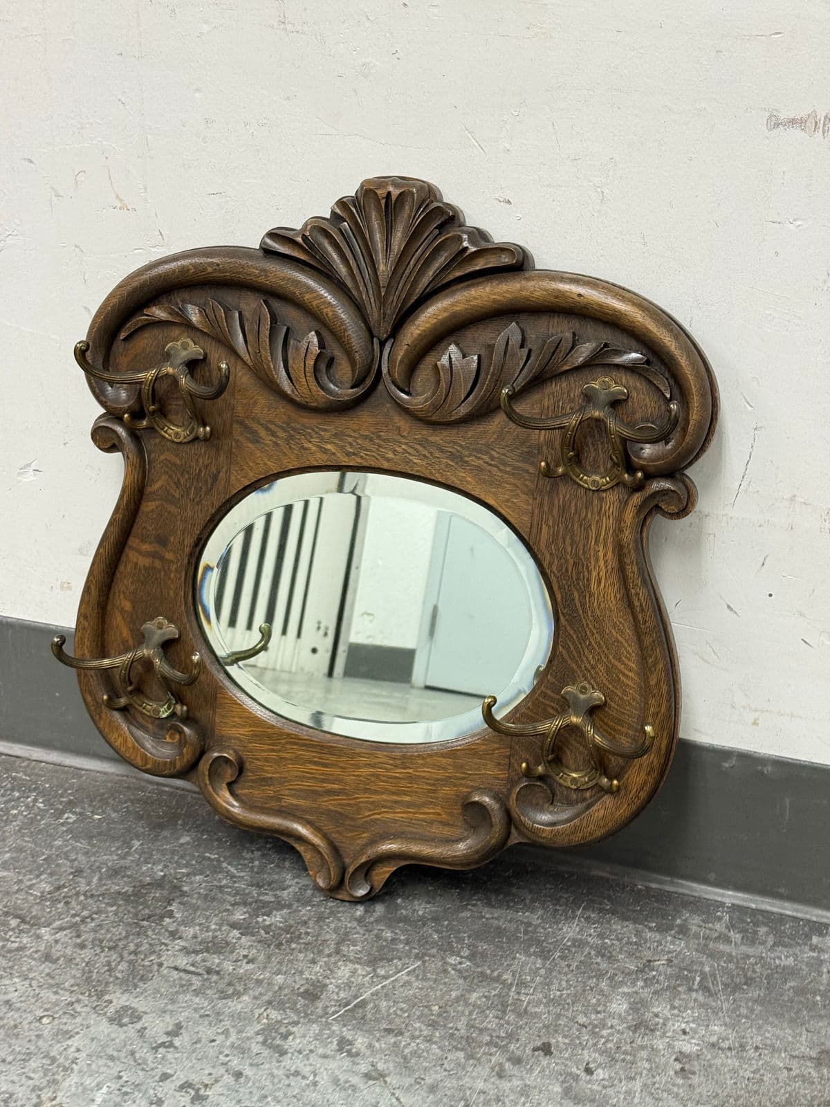 Circa 1920's Tiger Oak Wood Wall Mirror With Hanging Hooks - Thumbnail 11