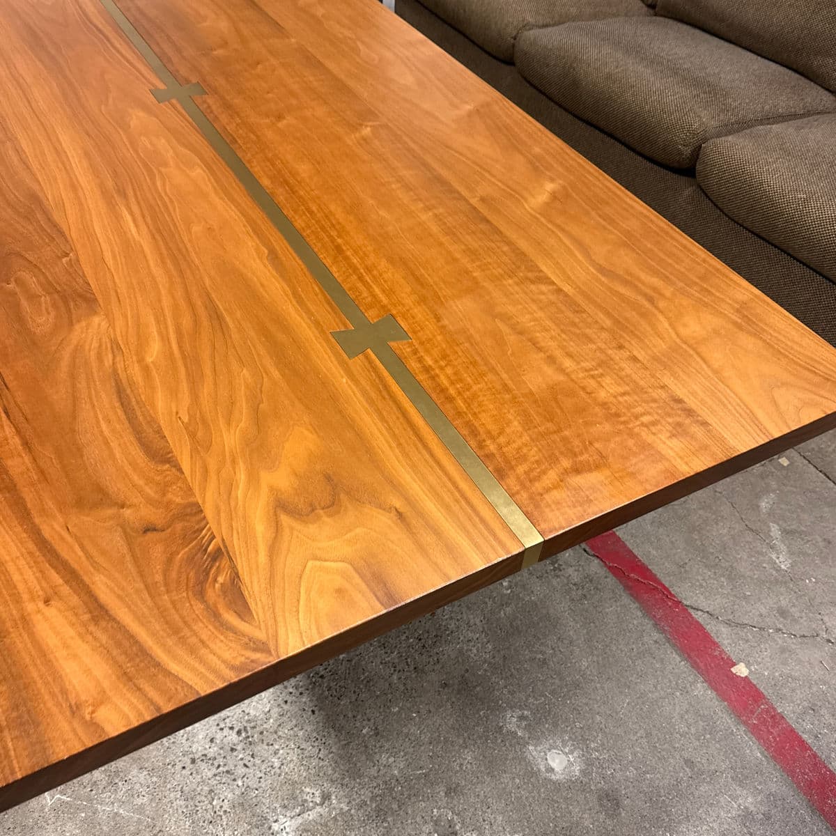 Altura Furniture for De Sousa Hughes Duette Butterfly Table - Thumbnail 10