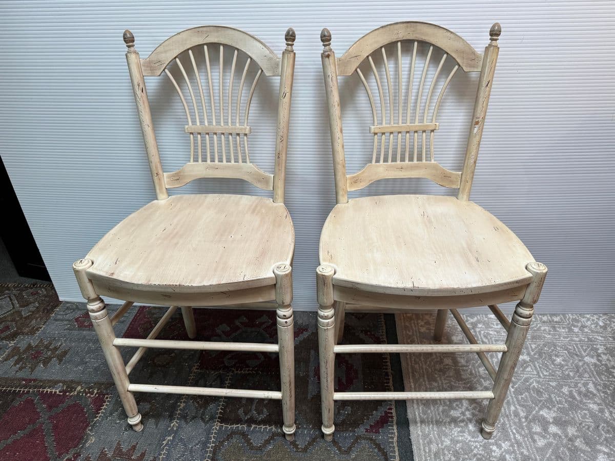 Sunrise Home French Provincial Counter Stools, Pair - Thumbnail 3