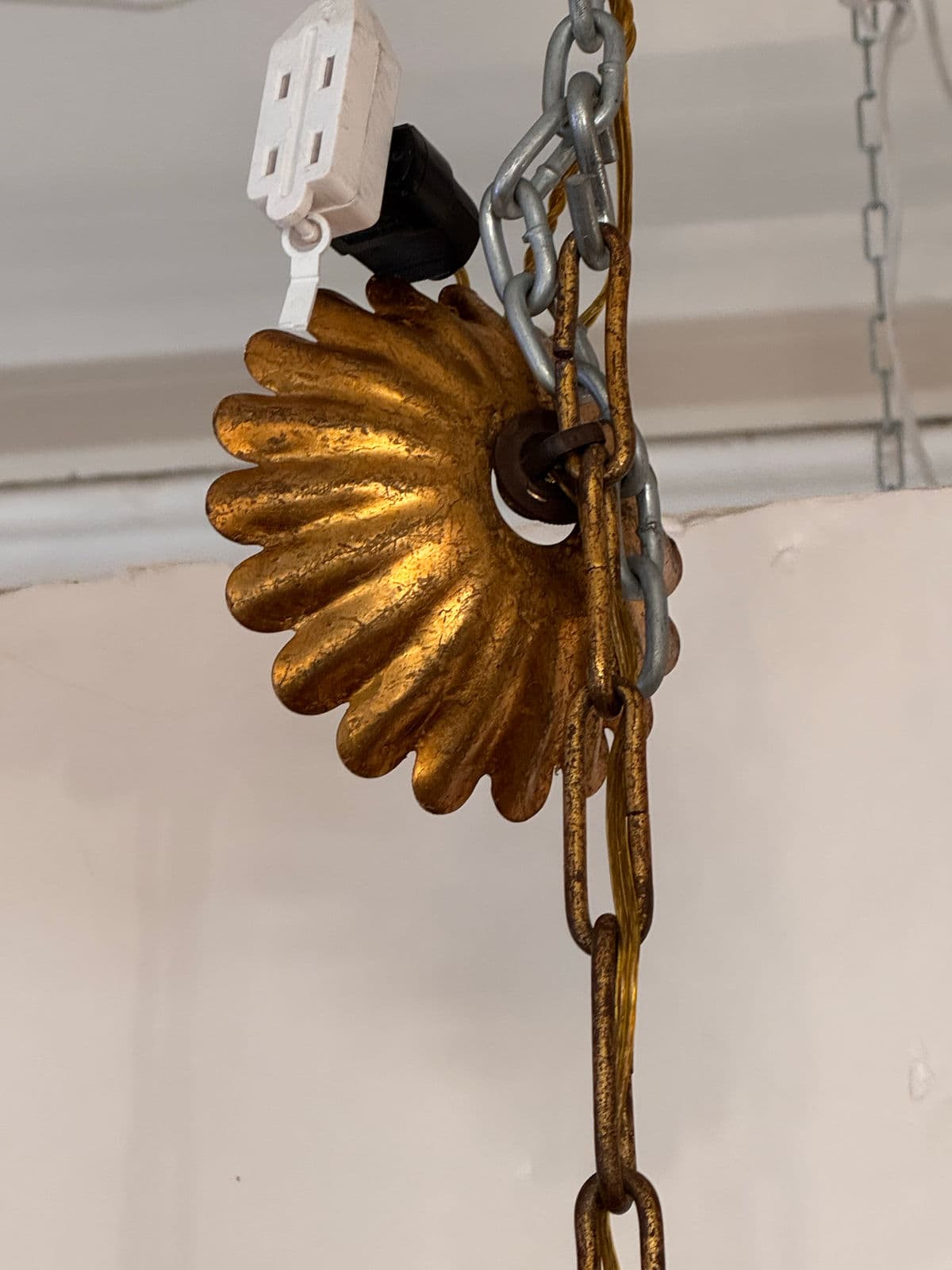 Vintage Italian Gilt Tole Crystal Chandelier - Thumbnail 13