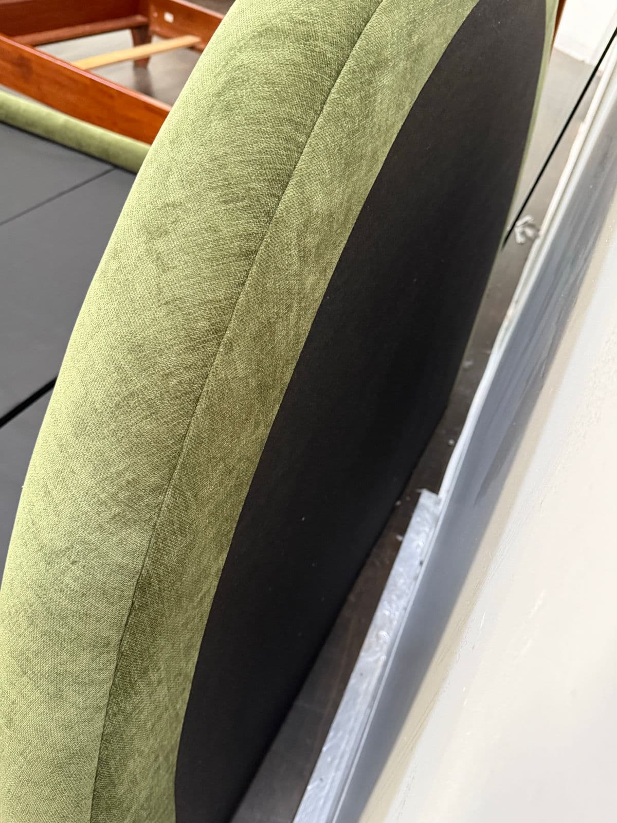 Full Size Williams-Sonoma for West Elm Elora Arched Upholstered Bed With Trundle - Thumbnail 11