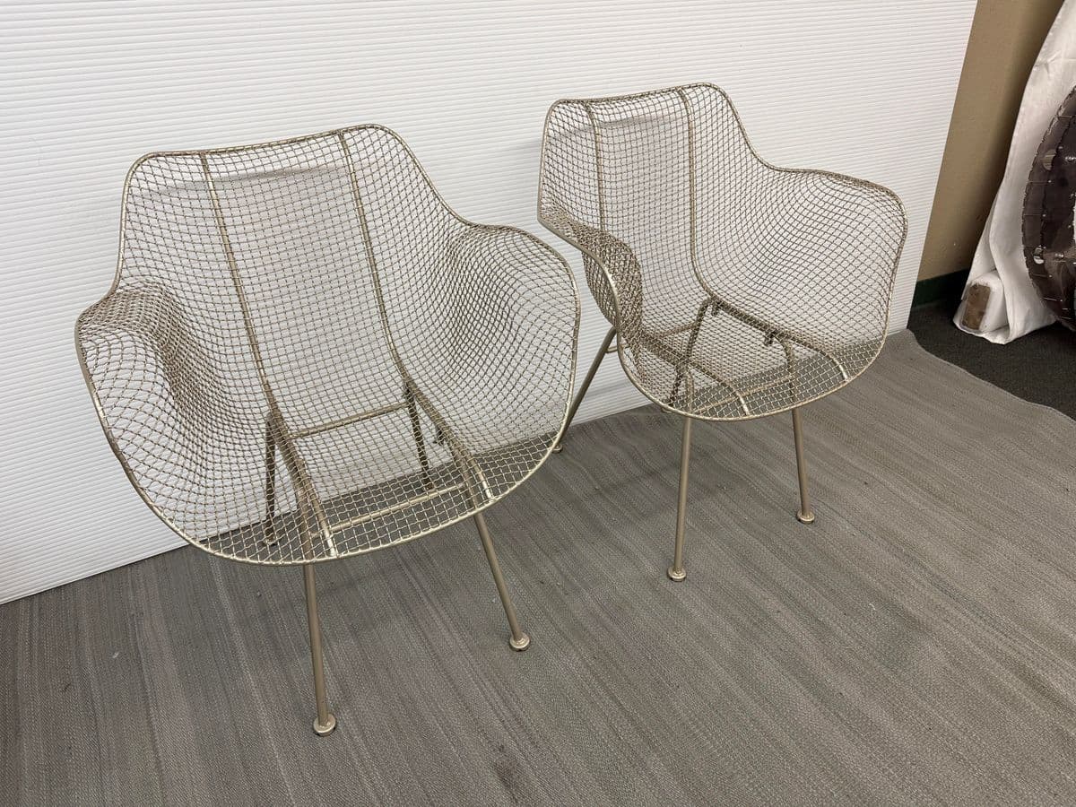 Russell Woodard Sculptura Lounge Chairs, Pair - Thumbnail 5